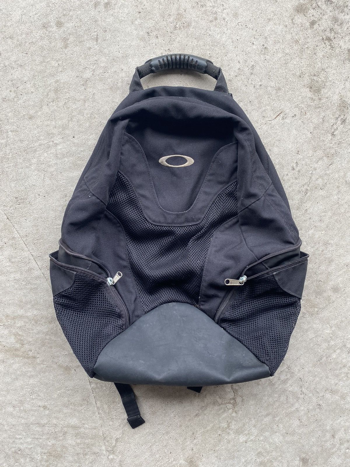 Vintage Cyber y2k 00s oakley backpack | Grailed
