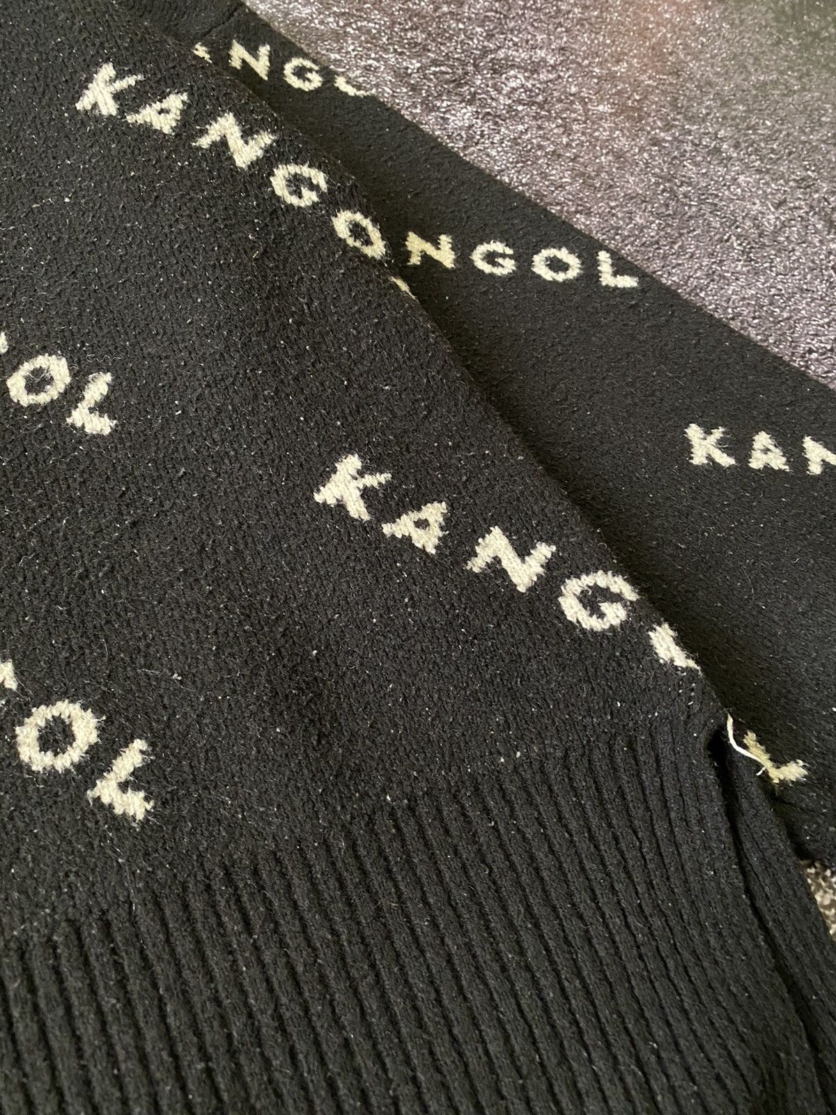H&M Unisex Kangol x h&m sweater rare black knit Size US M / EU 48-50 / 2 - 4 Thumbnail