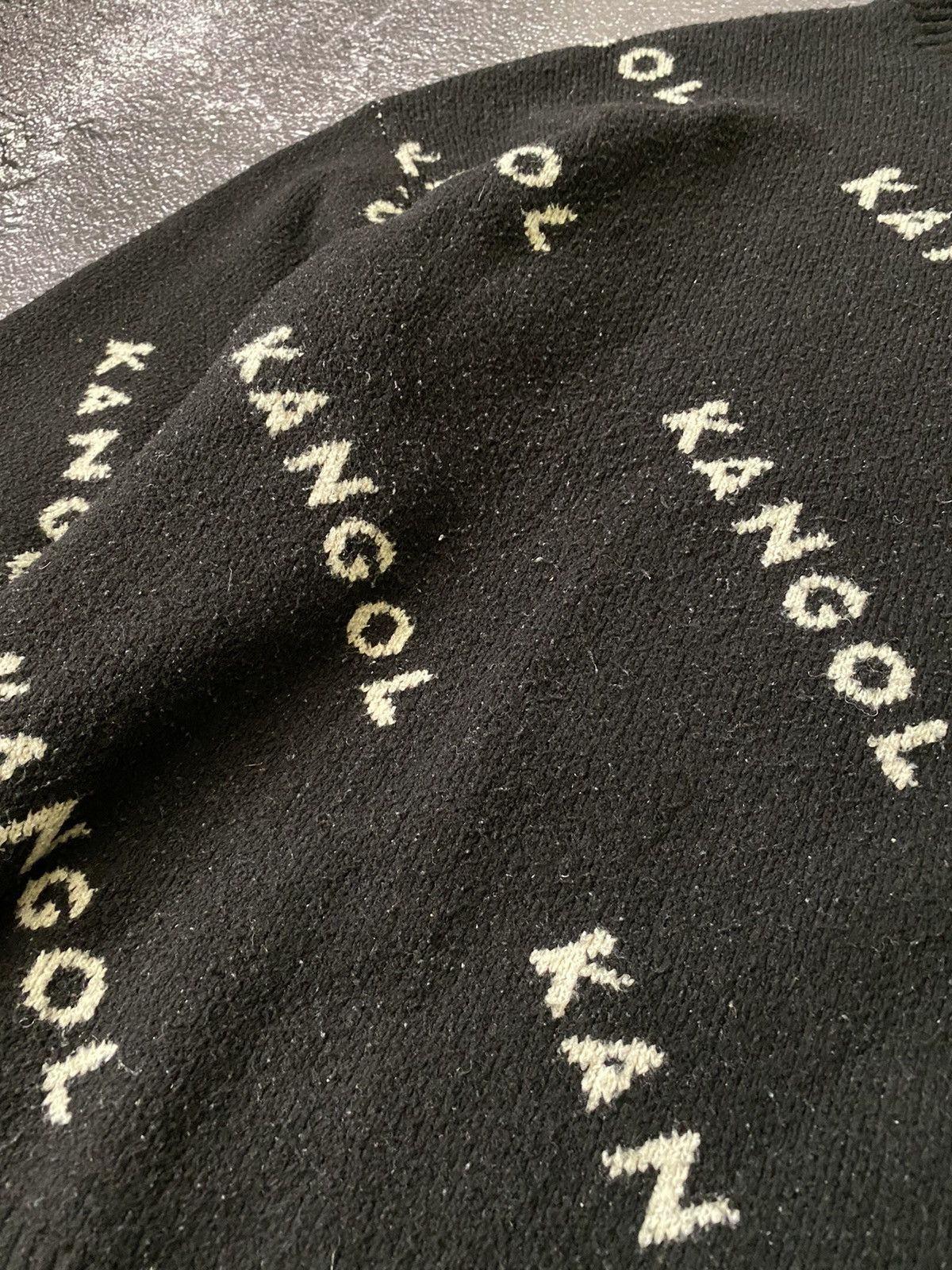 H&M Unisex Kangol x h&m sweater rare black knit Size US M / EU 48-50 / 2 - 3 Thumbnail