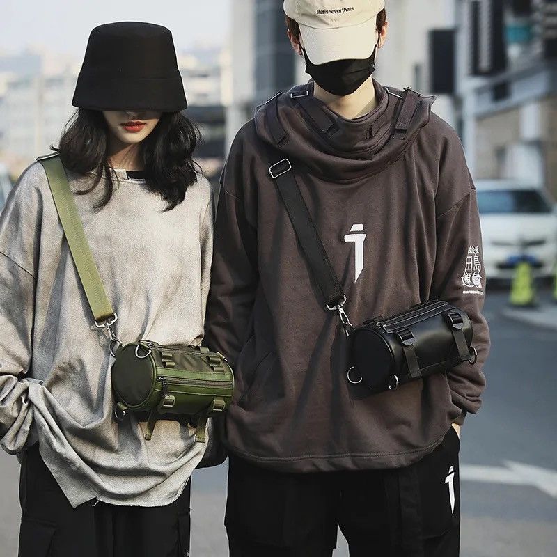 Japanese Brand × Vintage Utility grunge buckle crossbody shoulder bag pouch bag Size ONE SIZE - 6 Thumbnail