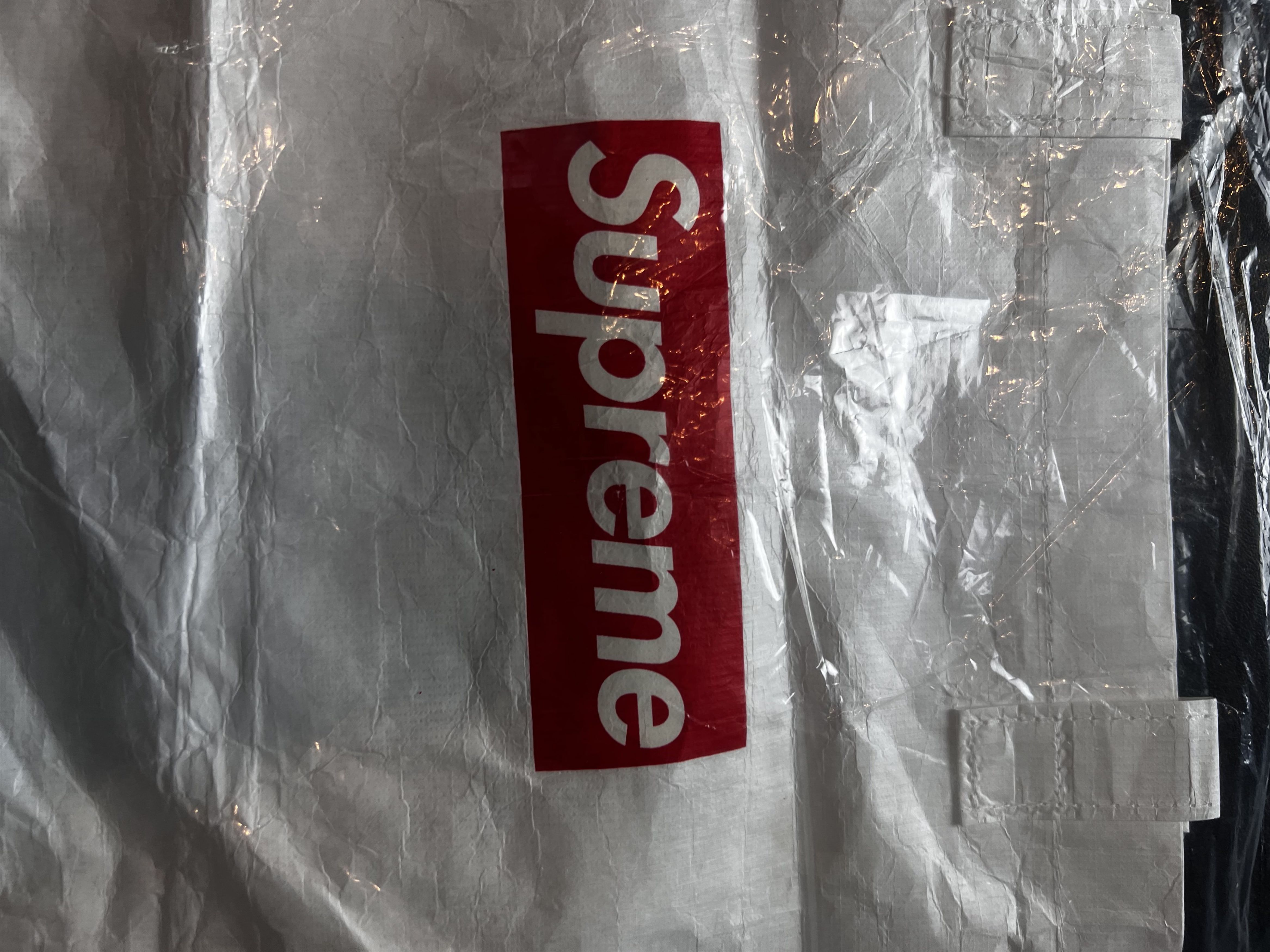 Supreme Supreme Nylon Gift Tote Bag White F/W 16 Size ONE SIZE - 2 Thumbnail