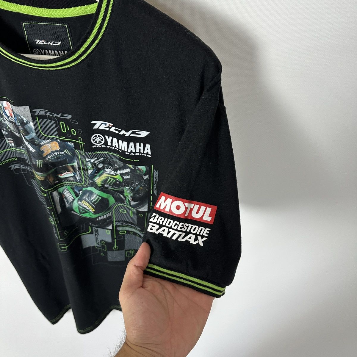 Yamaha Vintage 00s Yamaha Tech3 Motorcycle Racing Nascar tee y2k og Size US XL / EU 56 / 4 - 7 Thumbnail