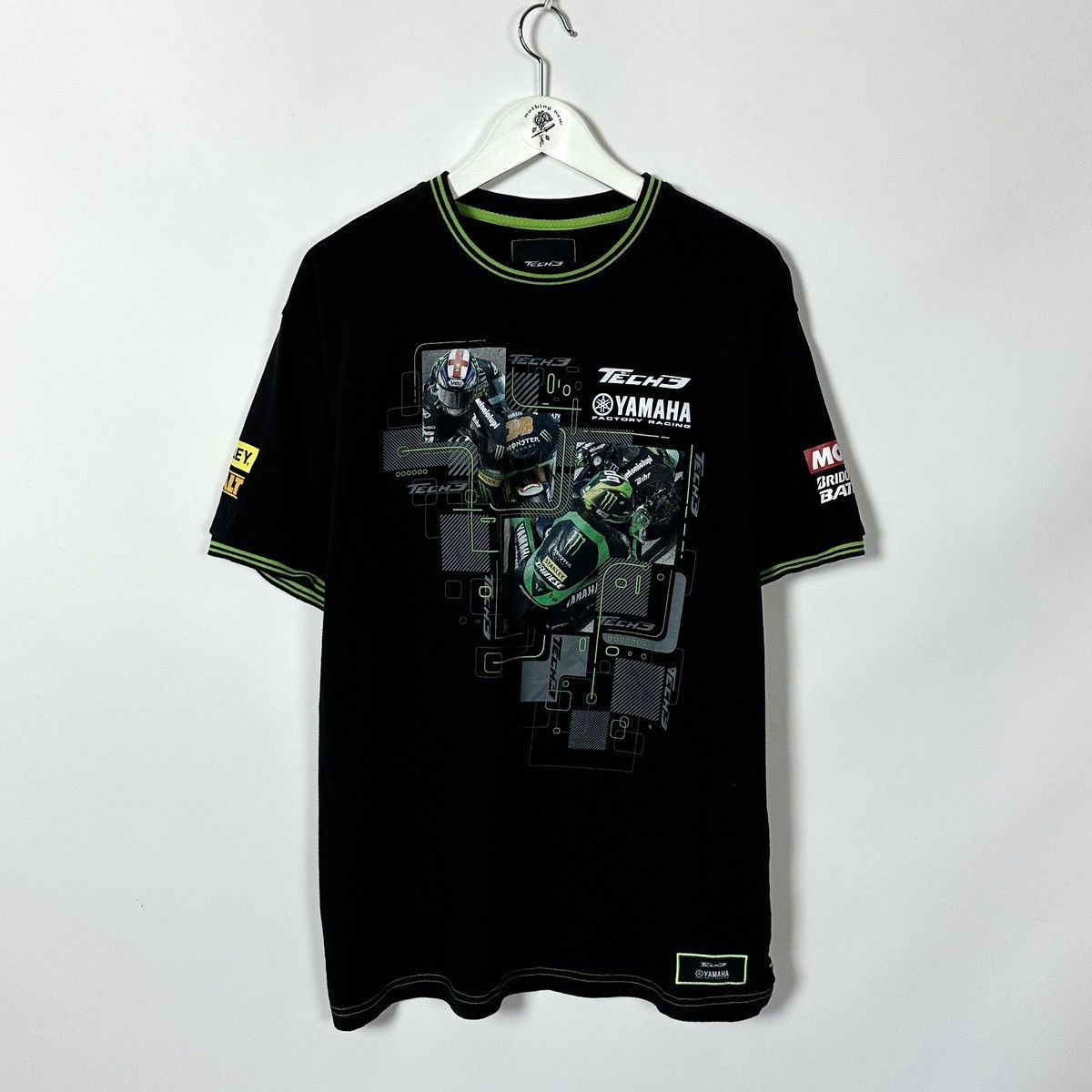 Yamaha Vintage 00s Yamaha Tech3 Motorcycle Racing Nascar tee y2k og Size US XL / EU 56 / 4 - 1 Thumbnail