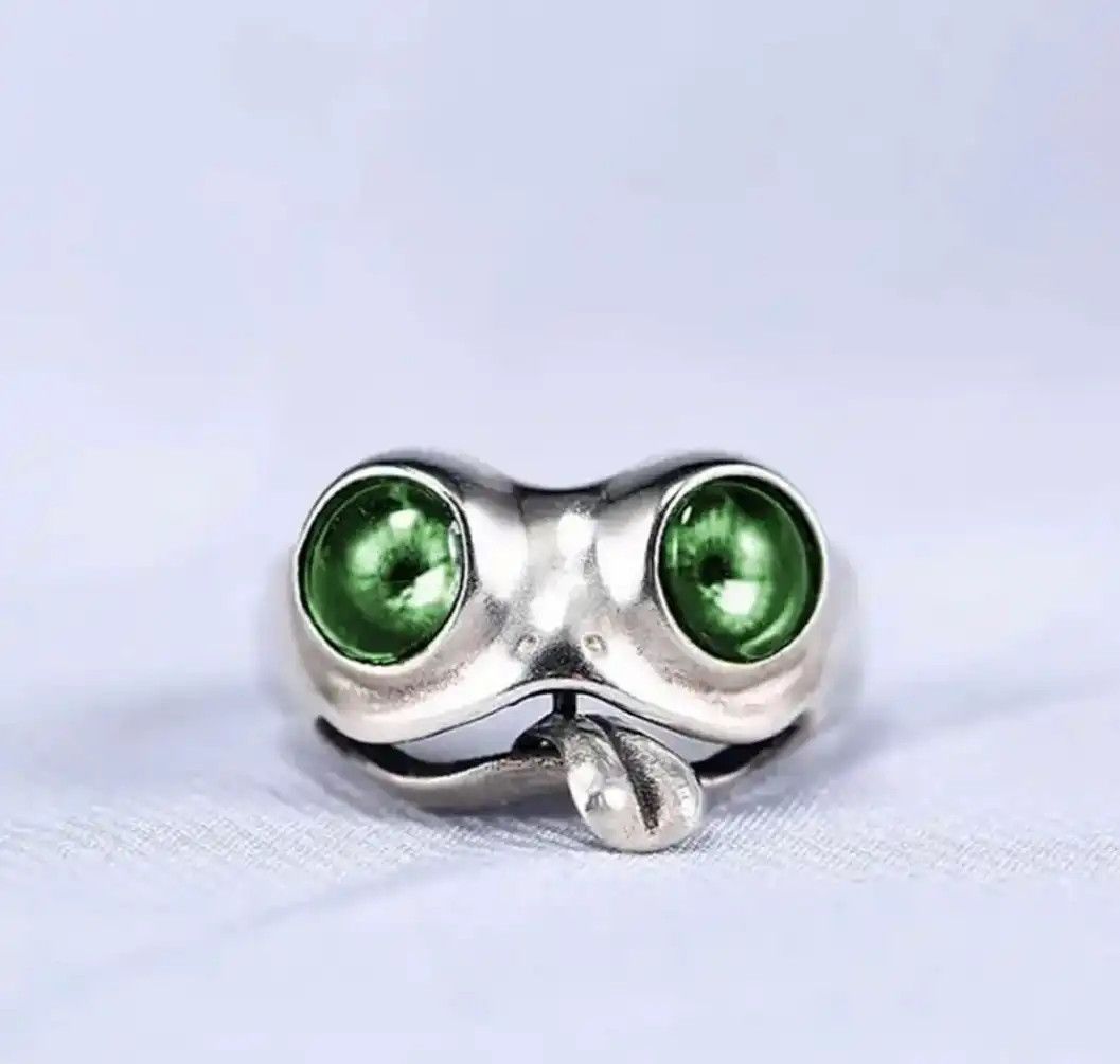 Jewelry Green Eye Toad Adjustable Ring Size ONE SIZE - 3 Thumbnail
