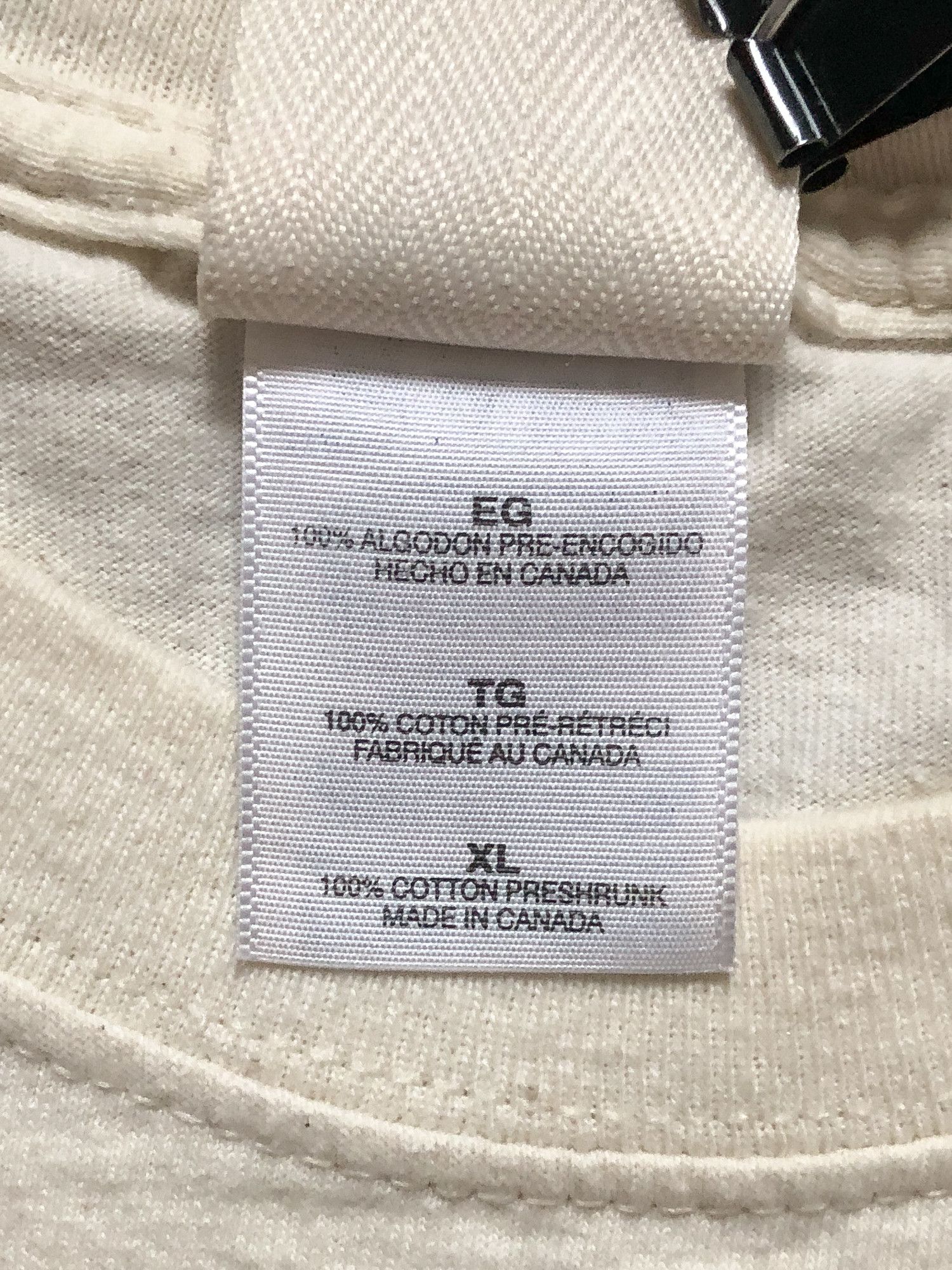 Vintage 90s Faded Beige 'May the Forest be with you' T-Shirt Size US XL / EU 56 / 4 - 4 Thumbnail