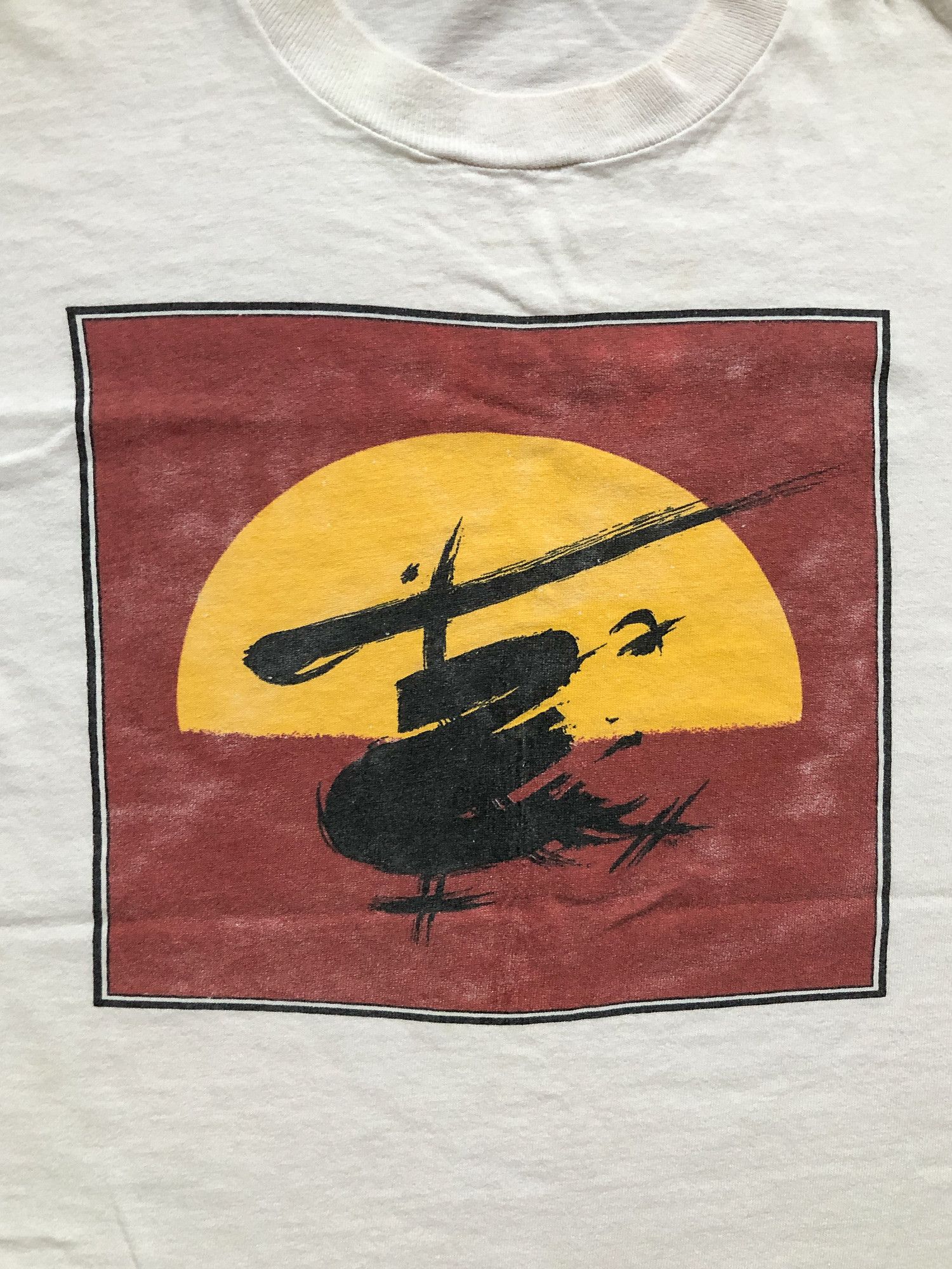Fruit Of The Loom × Vintage 1998 Single Stitch Boxy 'Miss Saigon' T-Shirt Size US XL / EU 56 / 4 - 3 Thumbnail