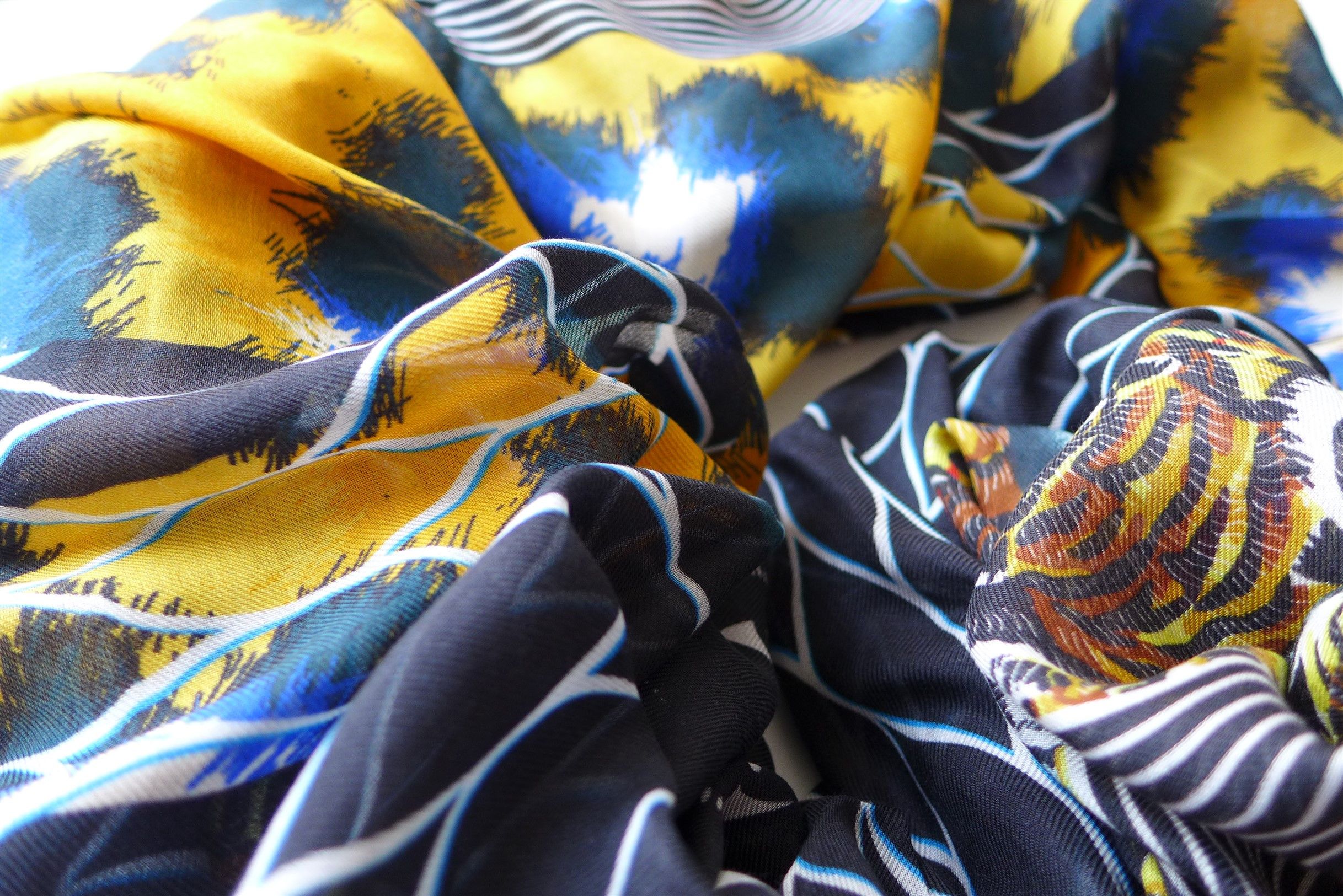 Kenzo Kenzo Multi Logo Modal Scarf Size ONE SIZE - 10 Thumbnail