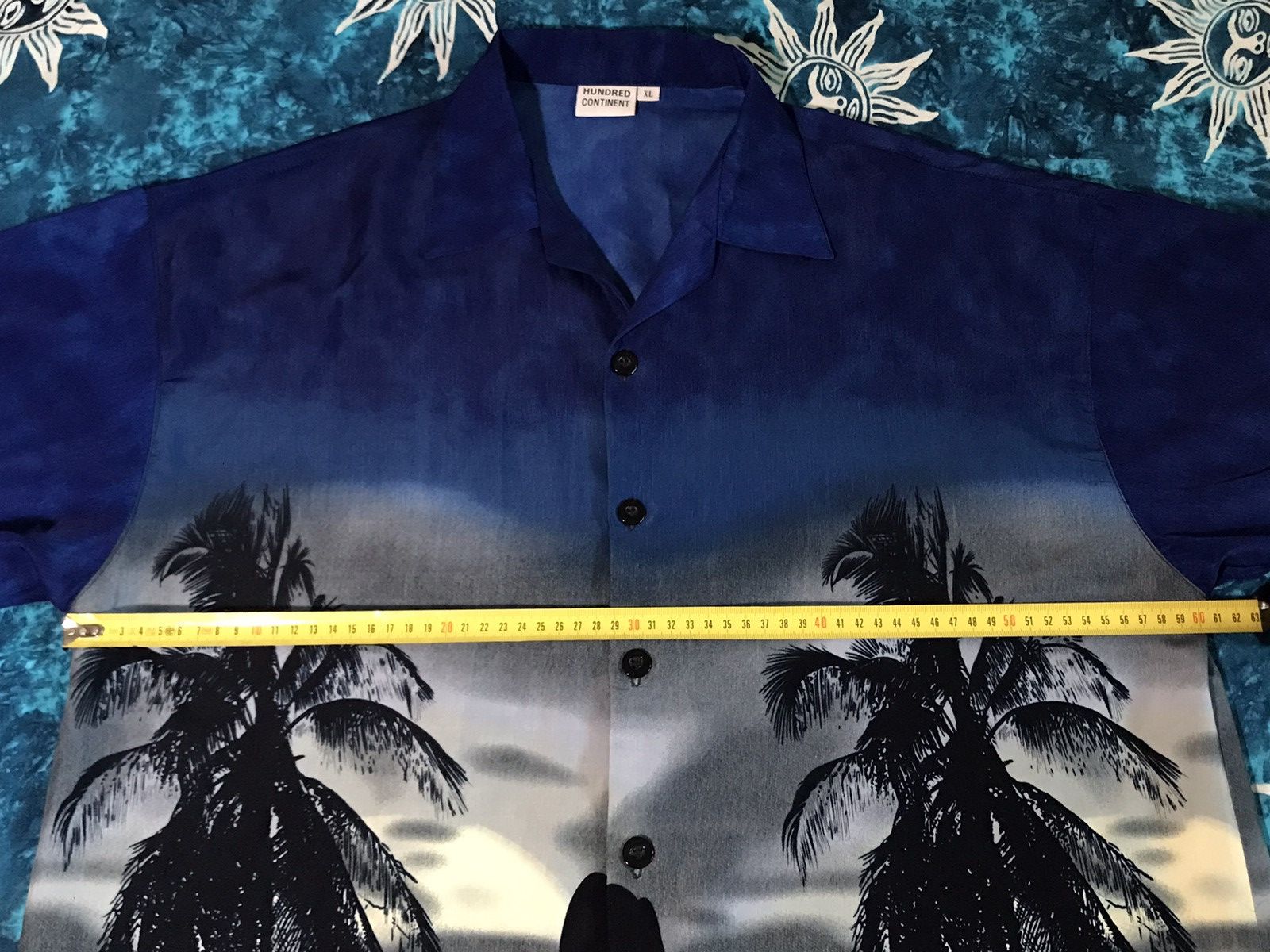 Vintage Vintage Hundred Continent Hawaiian Shirt Collar Y2K Size US XL / EU 56 / 4 - 14 Thumbnail