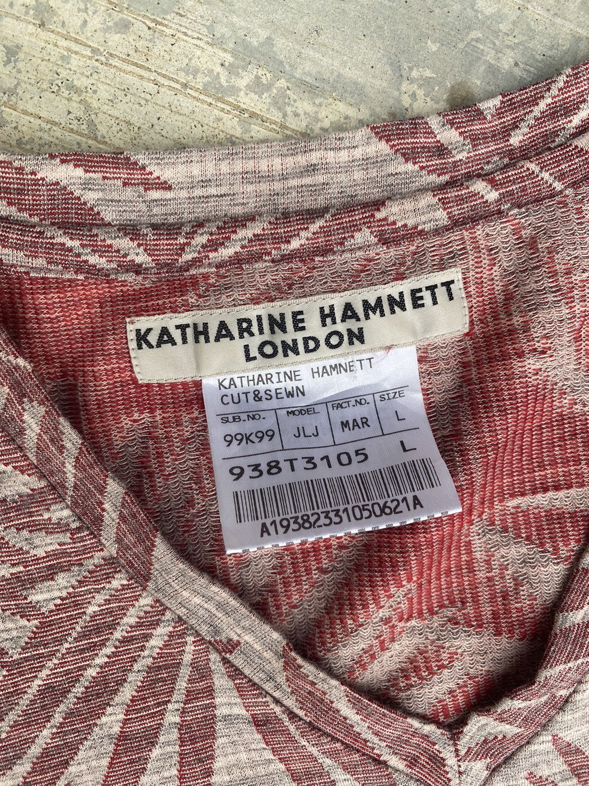 Katharine Hamnett London × Vintage Katharine Hamnett London Floral Vneck Tee Size L / US 10 / IT 46 - 6 Thumbnail