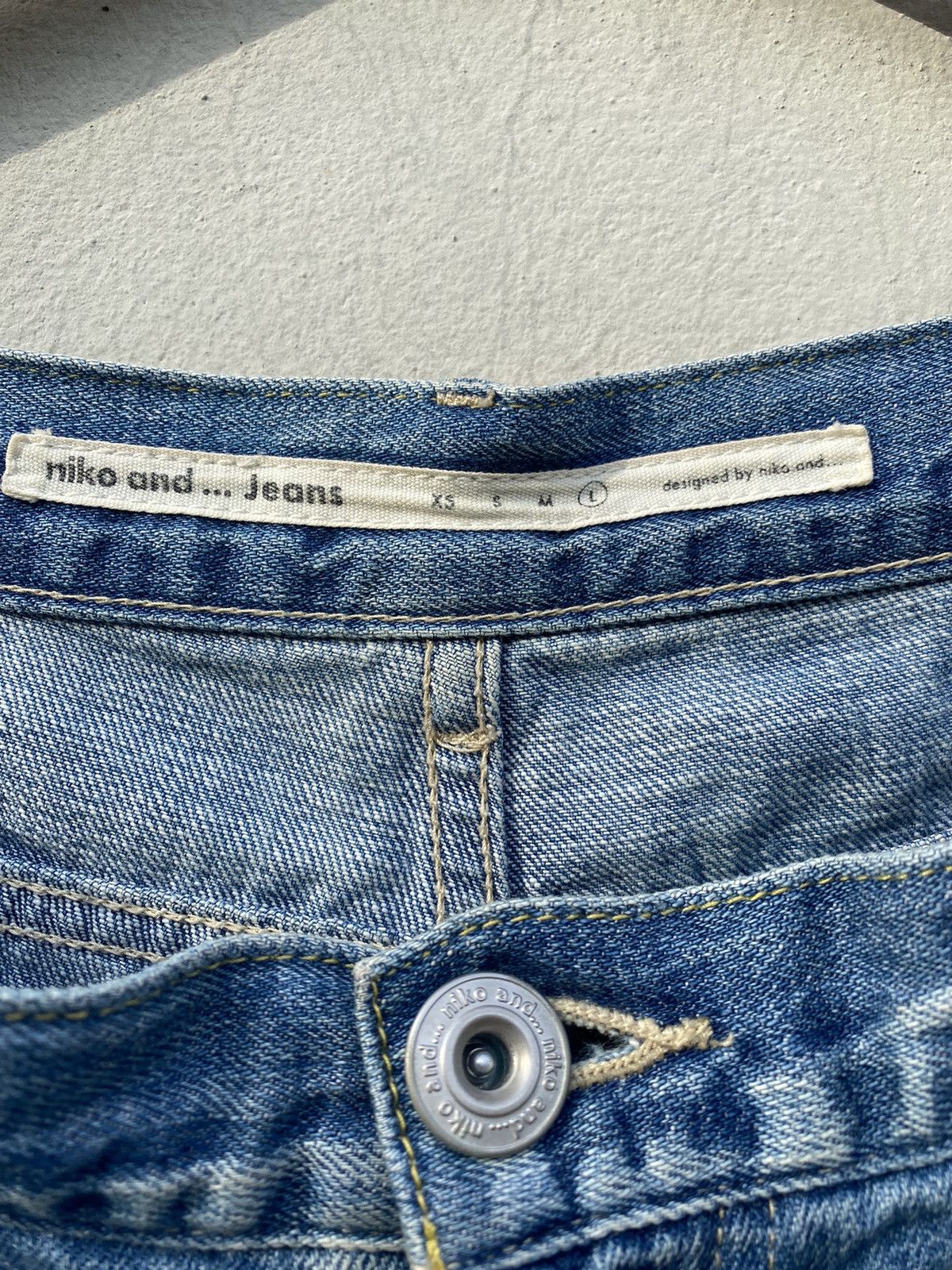 Designer 🔥 Steals 🔥 Distressed Sashiko Niko and … Jeans Size US 33 - 11 Thumbnail