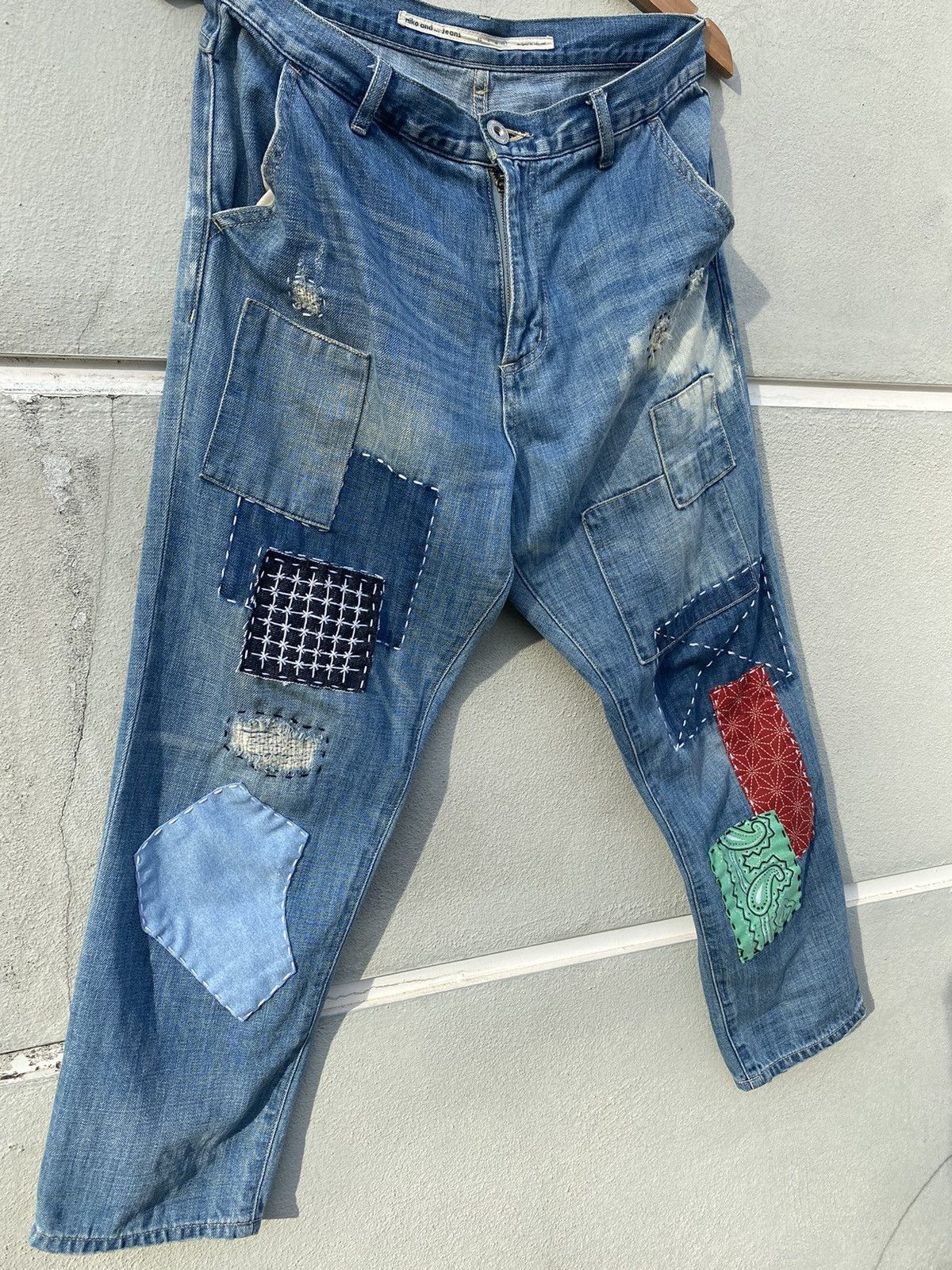 Designer 🔥 Steals 🔥 Distressed Sashiko Niko and … Jeans Size US 33 - 4 Thumbnail