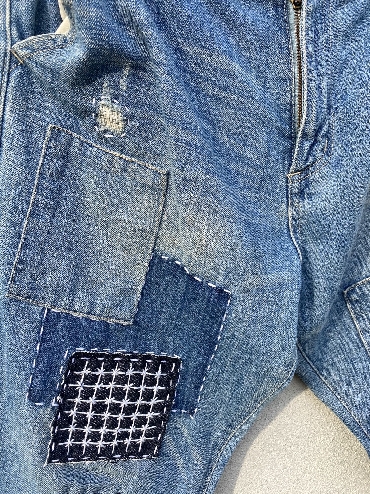 Designer 🔥 Steals 🔥 Distressed Sashiko Niko and … Jeans Size US 33 - 6 Thumbnail