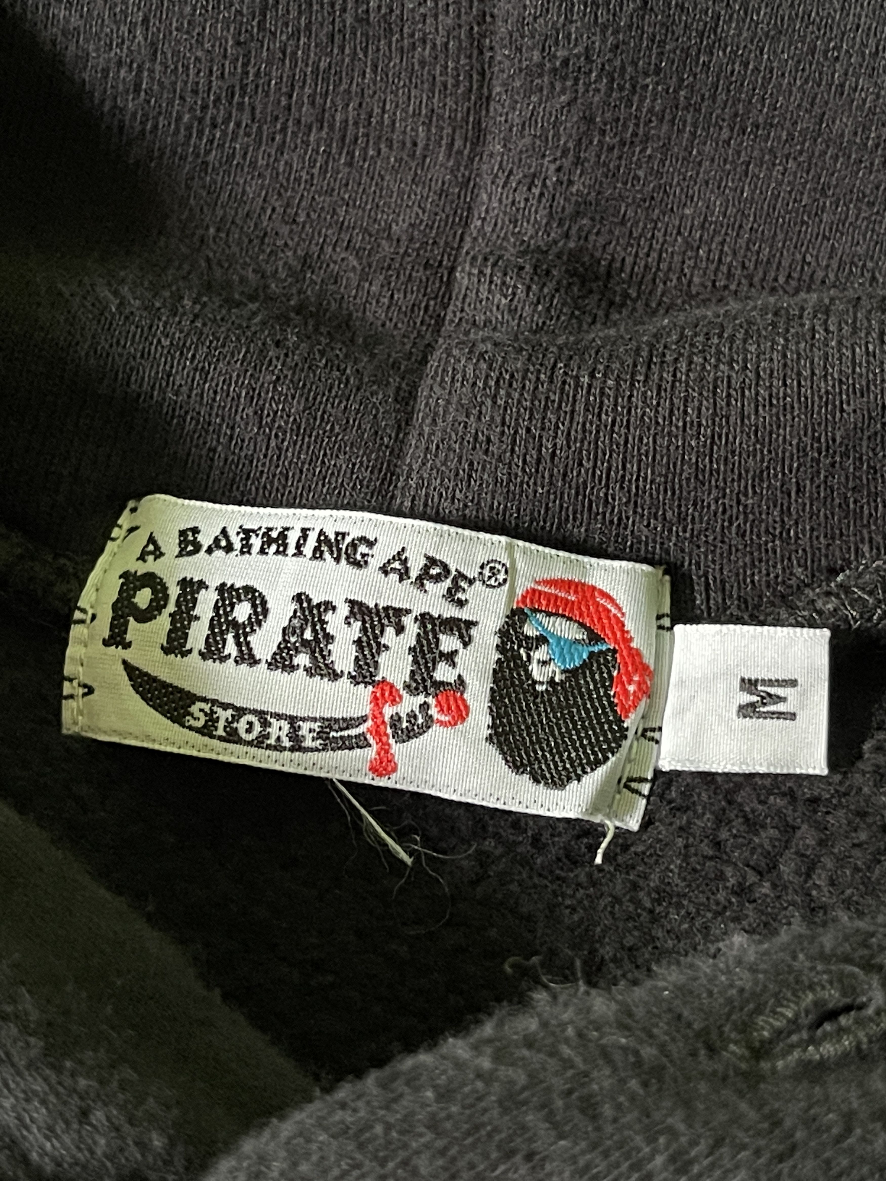 Bape Bape Pirate Store Pullover Hoodie Size US M / EU 48-50 / 2 - 7 Thumbnail