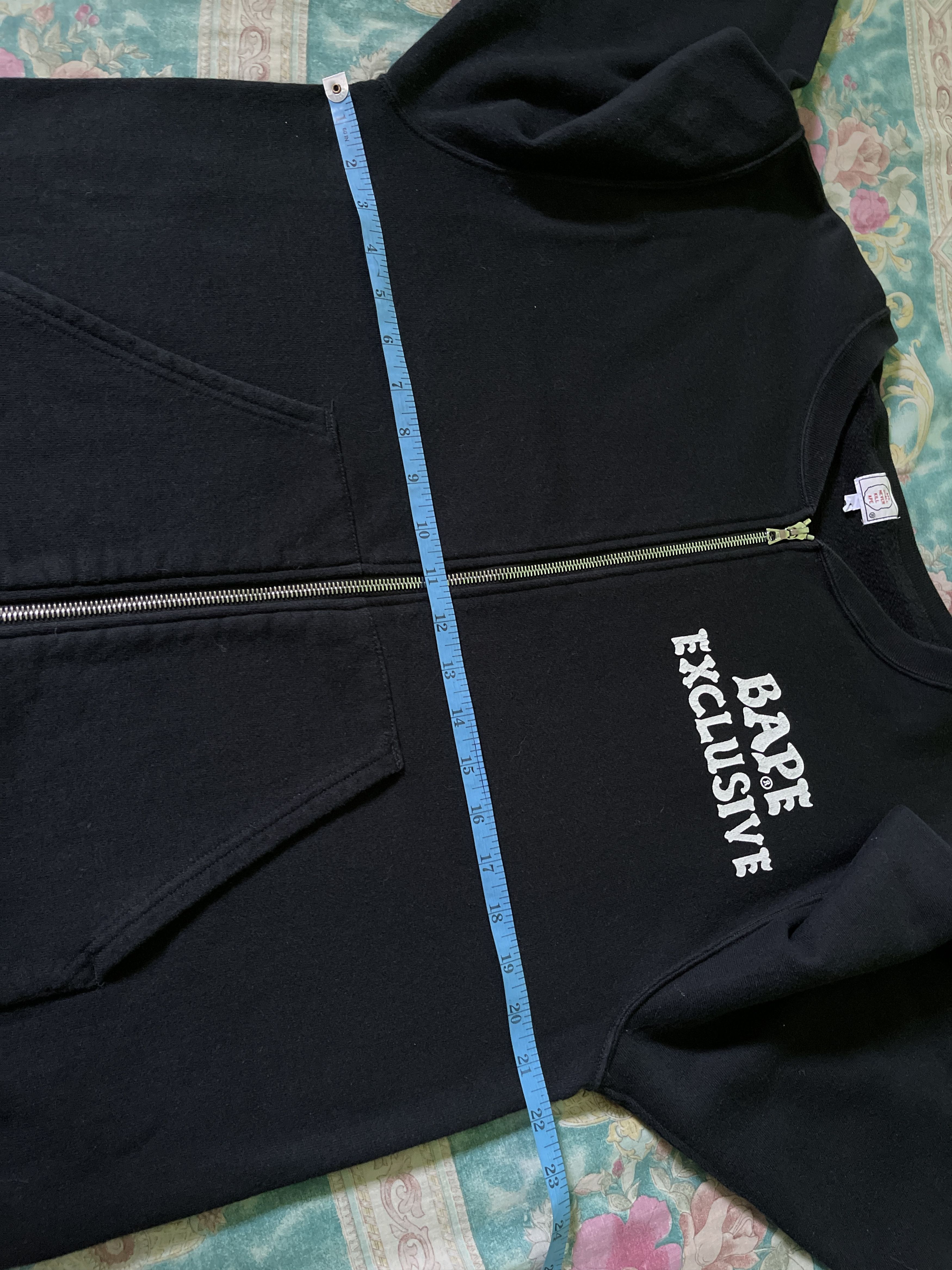 Bape Bape Exclusive Zip Crewneck Size US M / EU 48-50 / 2 - 11 Thumbnail