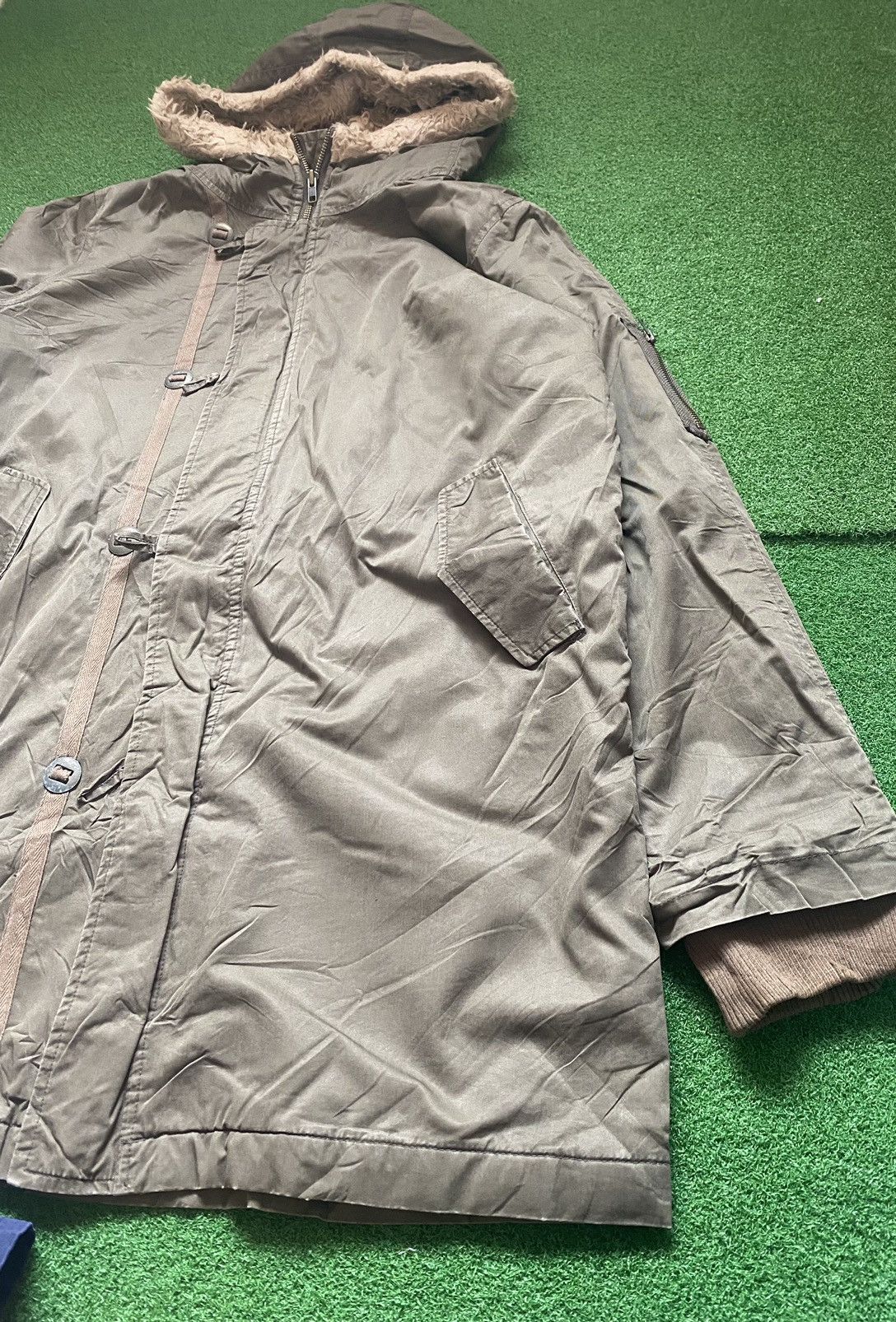 Edition Japan SHUCA PARKA Size US L / EU 52-54 / 3 - 2 Thumbnail