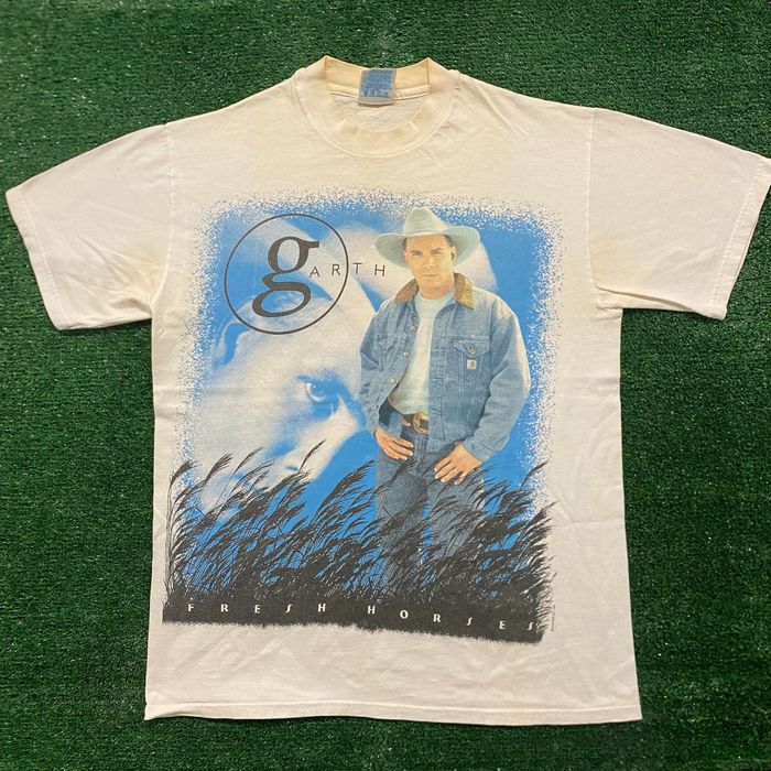 Vintage Vintage 90s Essential Garth Brooks Fresh Horses Tour T-Shirt ...