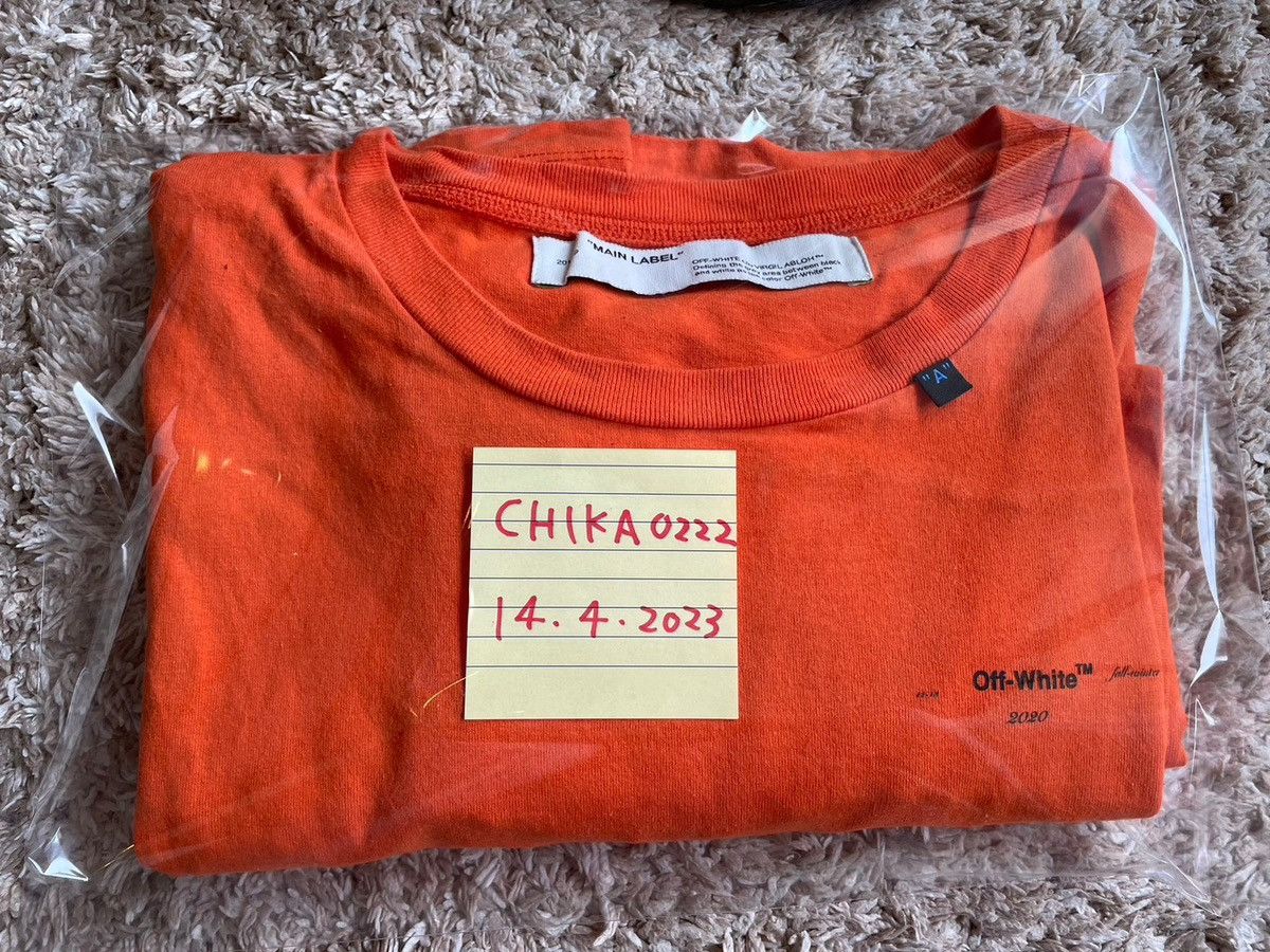 Off-White Acrylic Arrow Tee Size US L / EU 52-54 / 3 - 11 Thumbnail