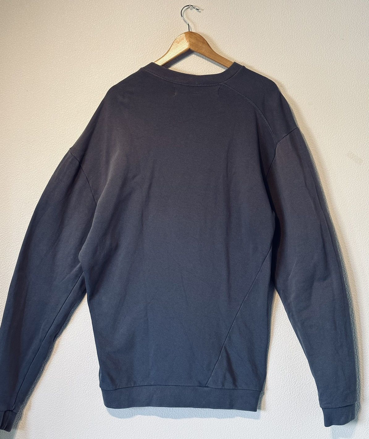 Off-White Off-White Twisted Crewneck Sweatshirt Size US L / EU 52-54 / 3 - 3 Thumbnail