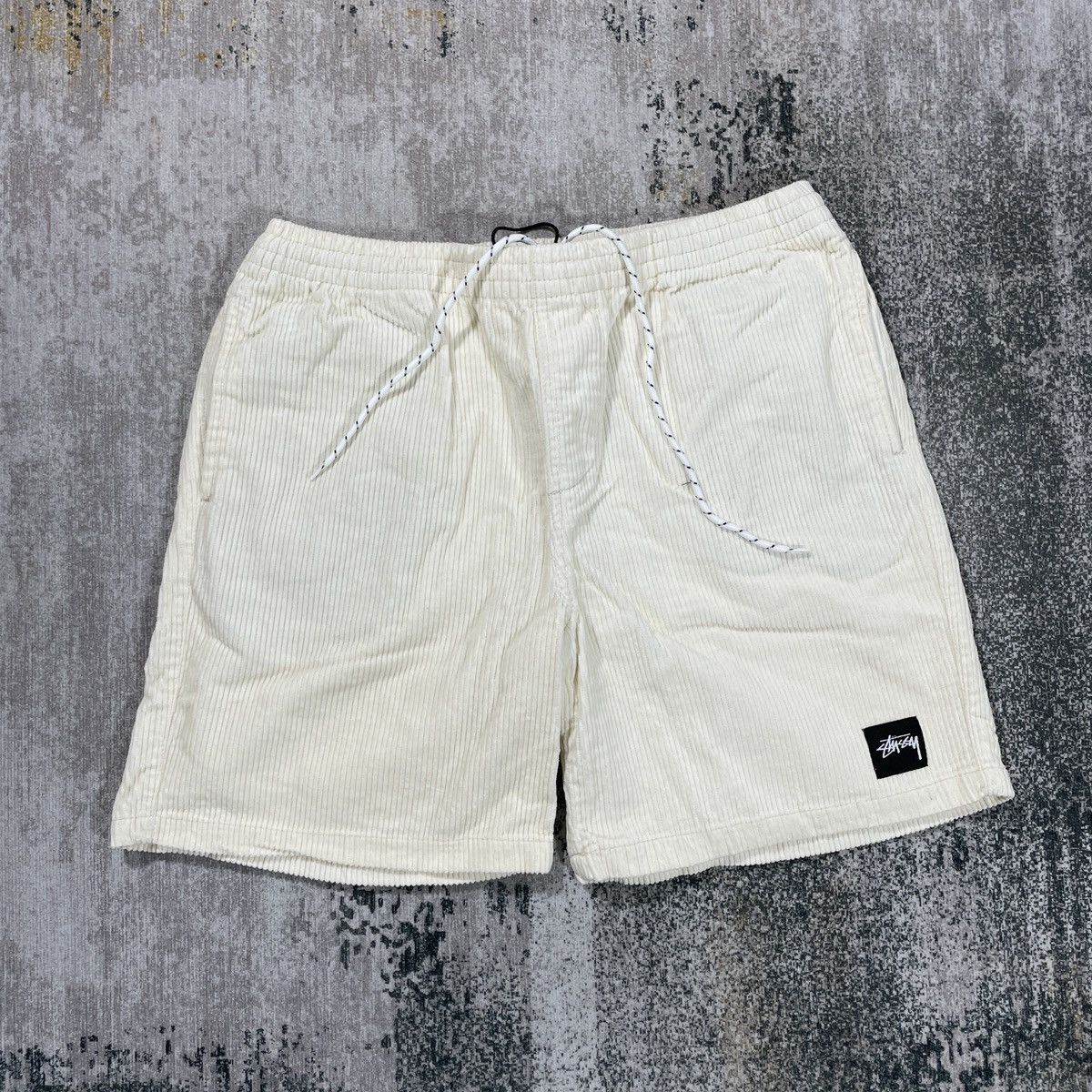 Stussy WIDE WALE STUSSY BOX LOGO SHORTS // 32” Size US 32 / EU 48 - 2 Thumbnail