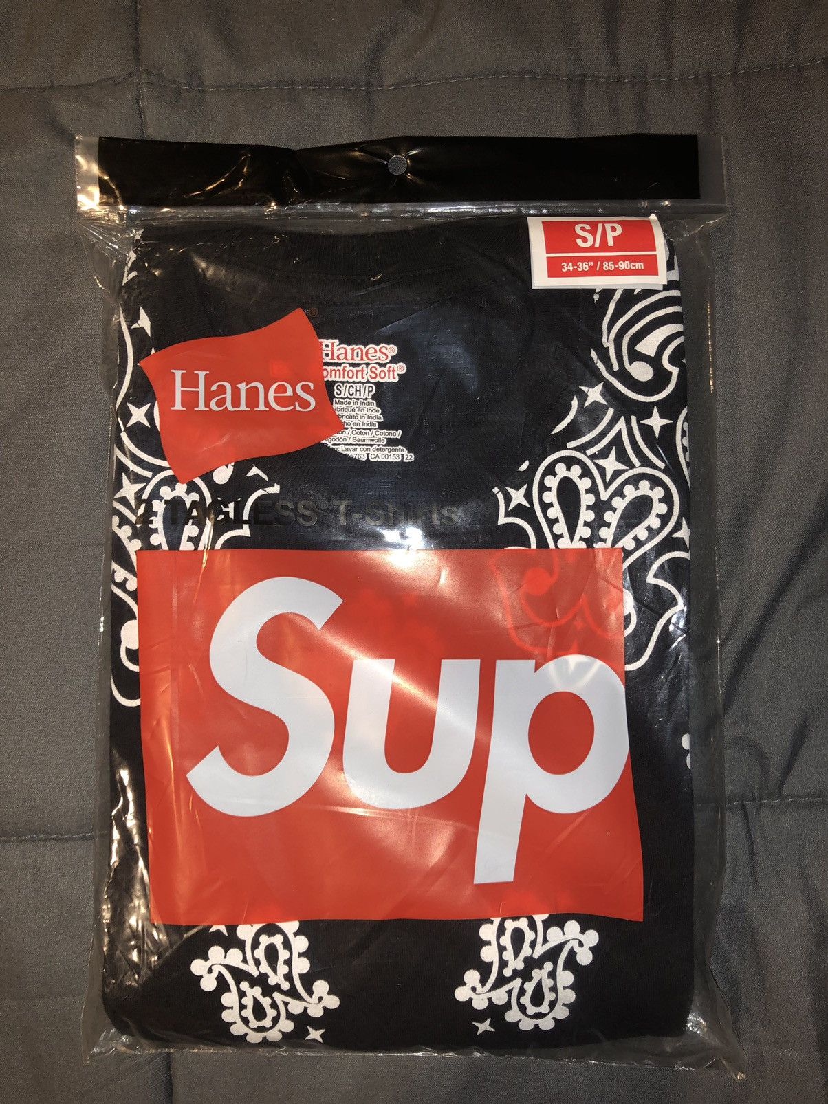 Supreme Supreme Hanes Bandana Tagless Tees (2 Pack) | Grailed