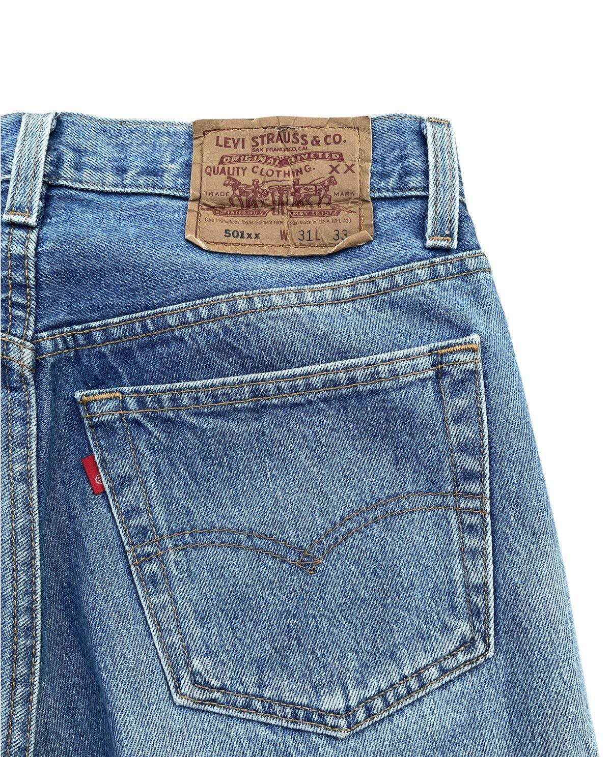 Le Grande Bleu (L.G.B.) Vintage Levis 501xx Usa 1993 Single R Aging Wash Denim Size US 29 - 9 Thumbnail