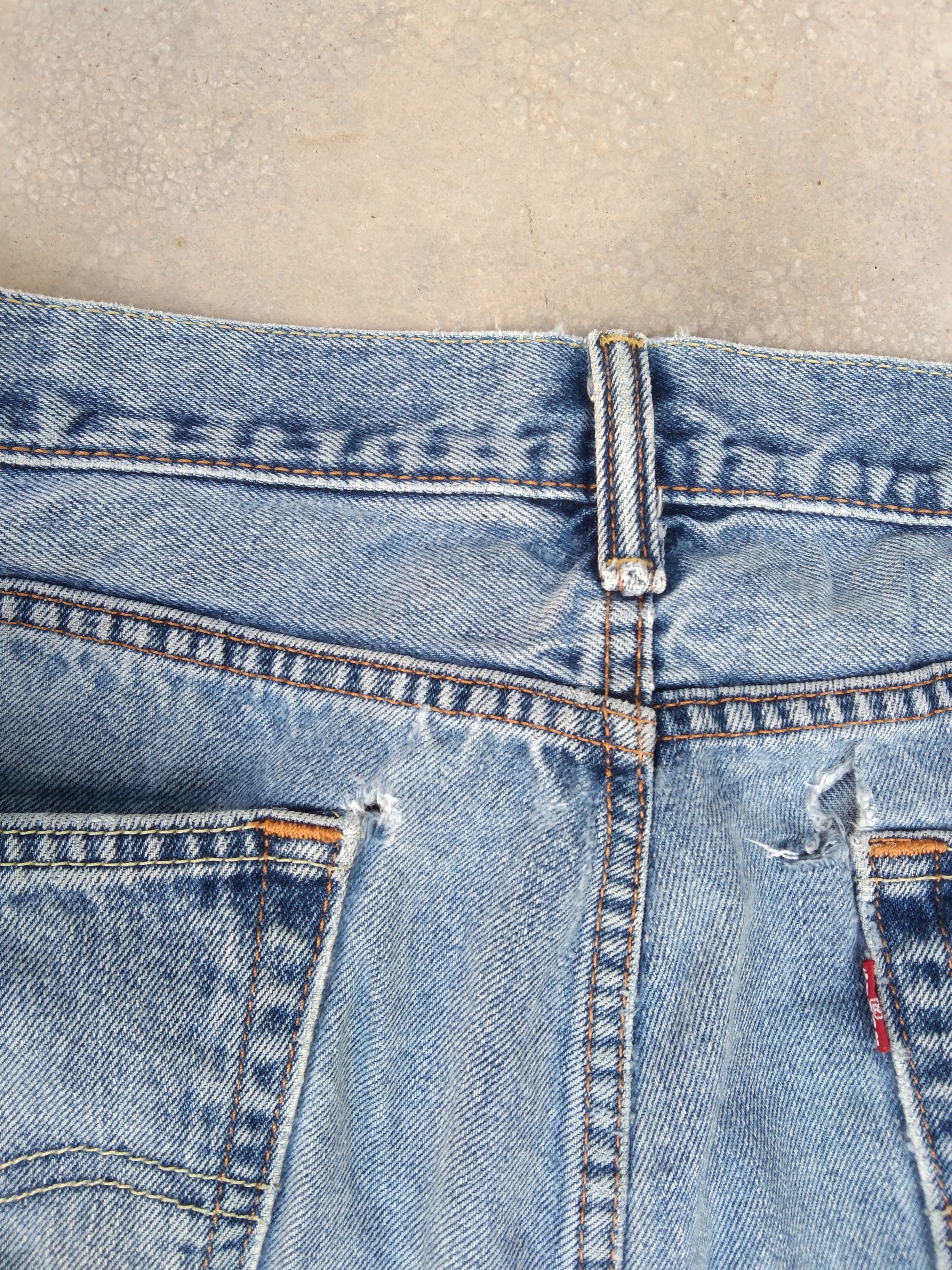 Jean × Levi's × Vintage Vintage Levis 505 Blue Washed Distressed Jeans 34x32 Size US 34 / EU 50 - 3 Thumbnail