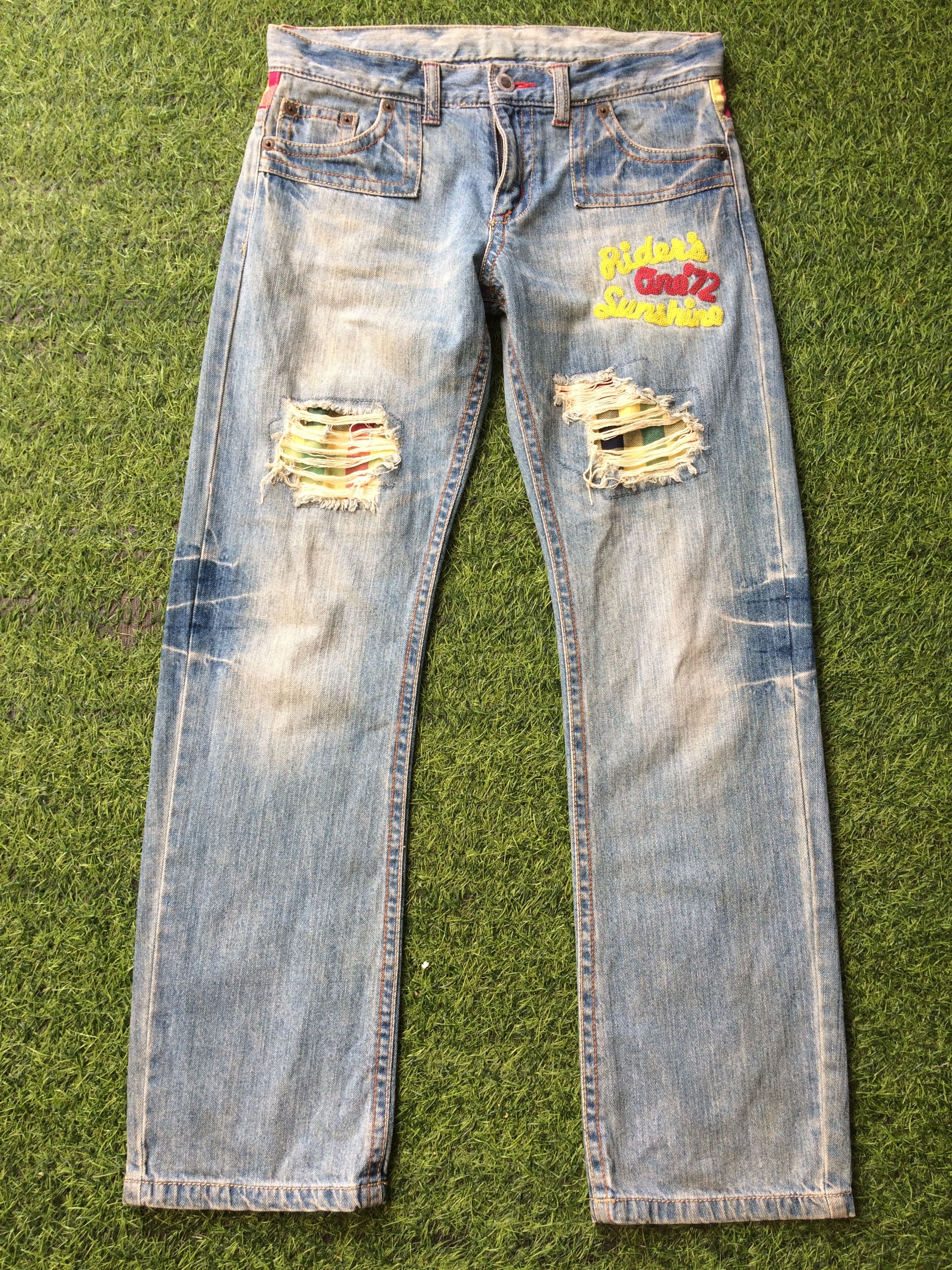 Japanese Brand Japan Spell Out Embroidered Distressed Jeans #D-481 Size US 31 - 1 Thumbnail
