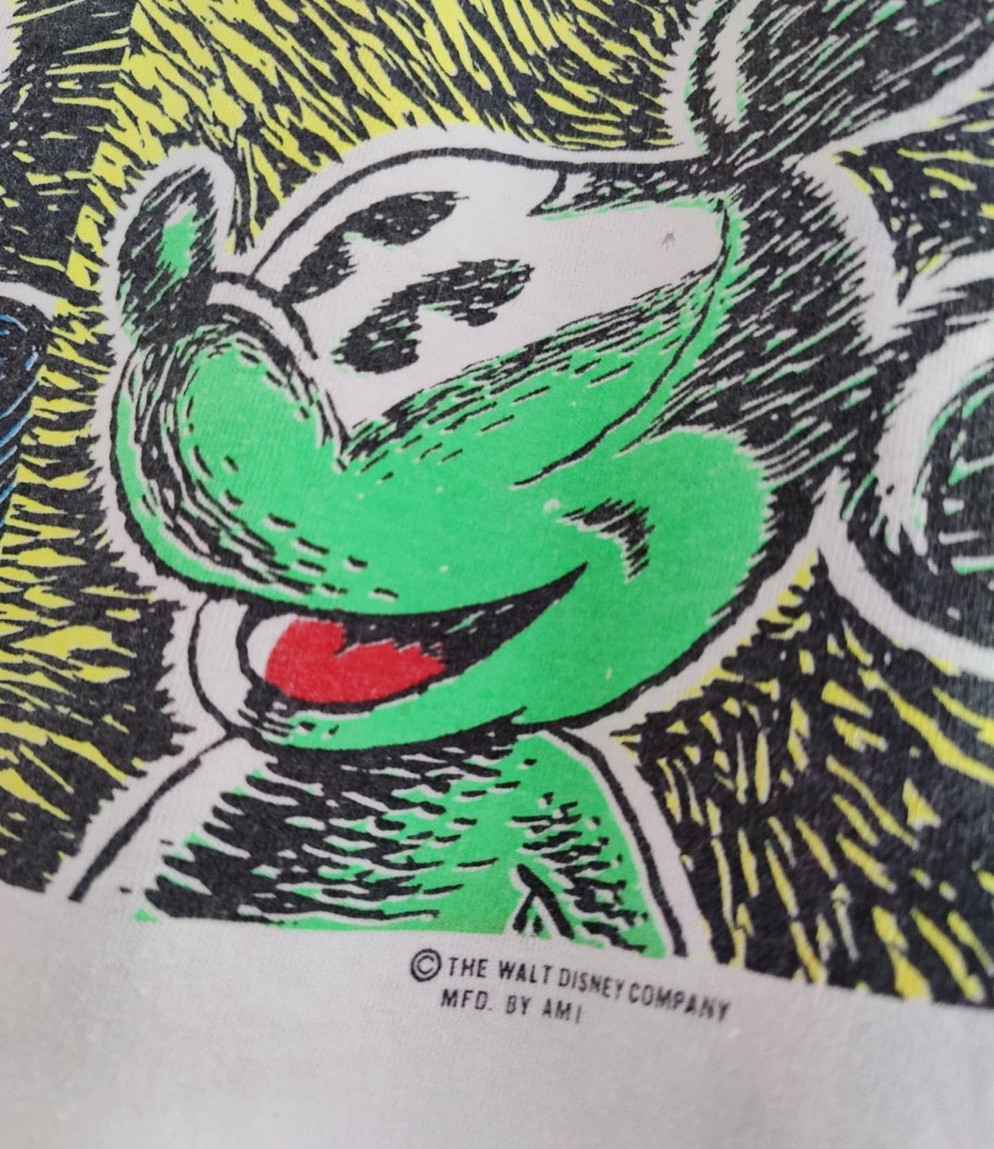 Disney Rare vtg80s - Mickey Mouse, the Global Choice 🌟 PopArt Size US XL / EU 56 / 4 - 6 Thumbnail