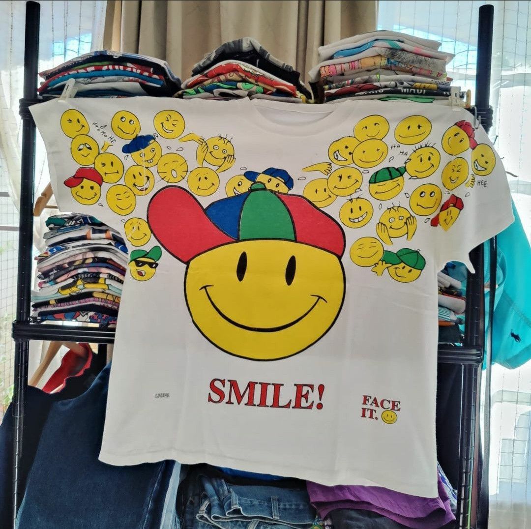 Vintage vtg90s - Smiley Big Face 🙃🙂🙃 Size US XXL / EU 58 / 5 - 1 Thumbnail