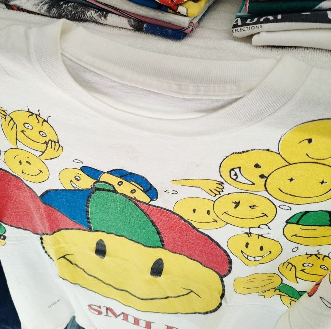 Vintage vtg90s - Smiley Big Face 🙃🙂🙃 Size US XXL / EU 58 / 5 - 6 Thumbnail