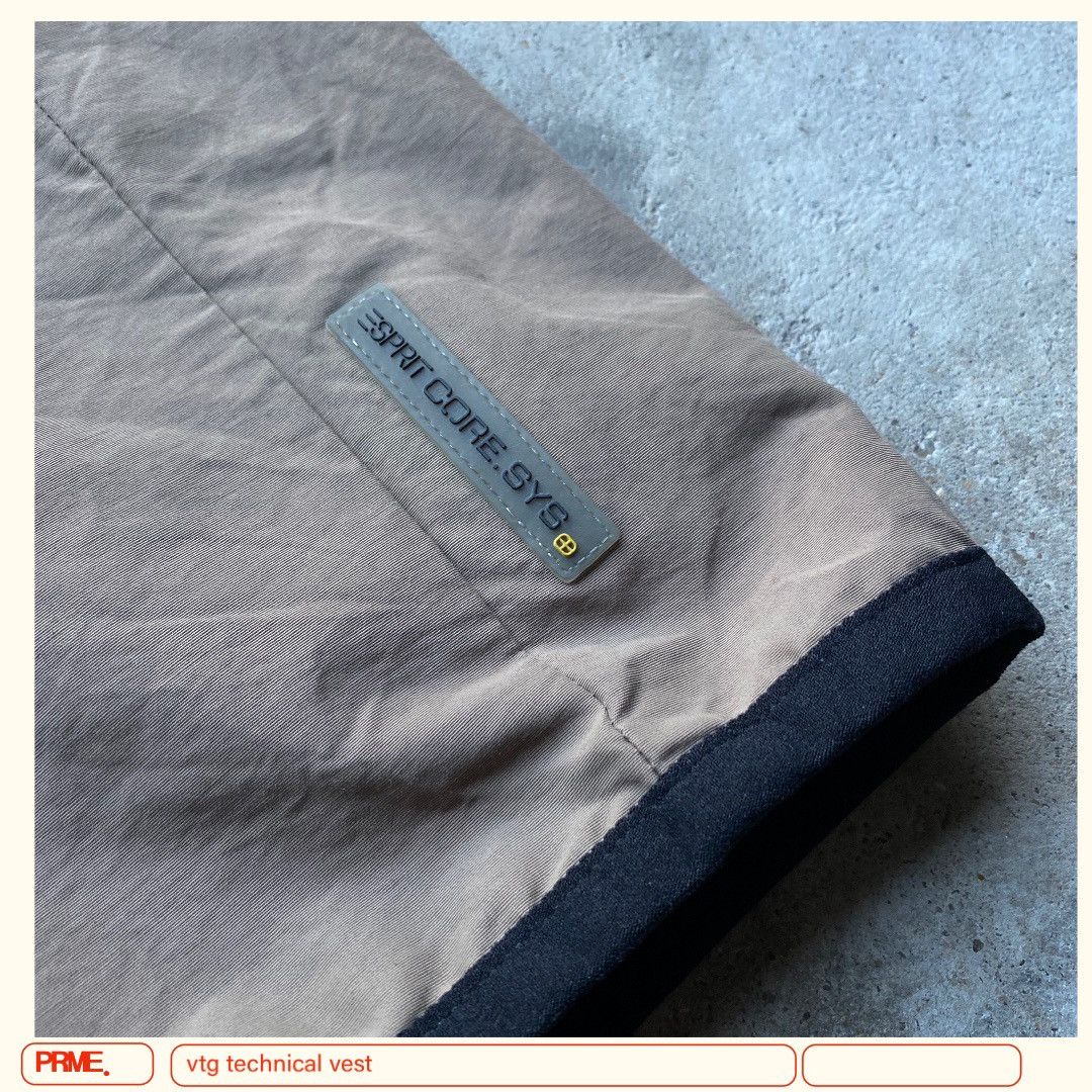 Esprit × Vintage vintage Y2K ESPRIT Technical zip-up vest Size US M / EU 48-50 / 2 - 3 Thumbnail