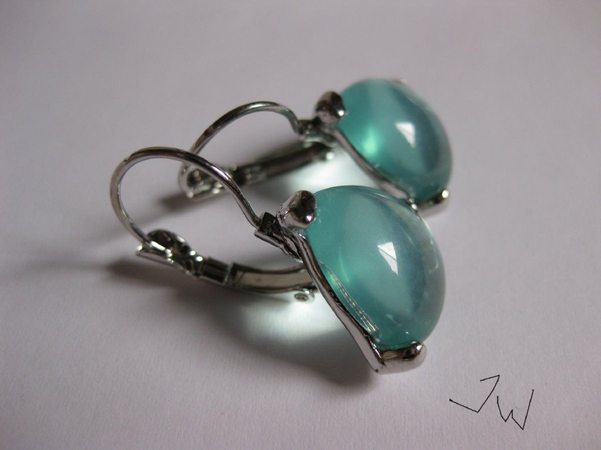 Handmade Ocean Green Crystal Bead Hoop Clip-on Earrings Size ONE SIZE - 2 Thumbnail