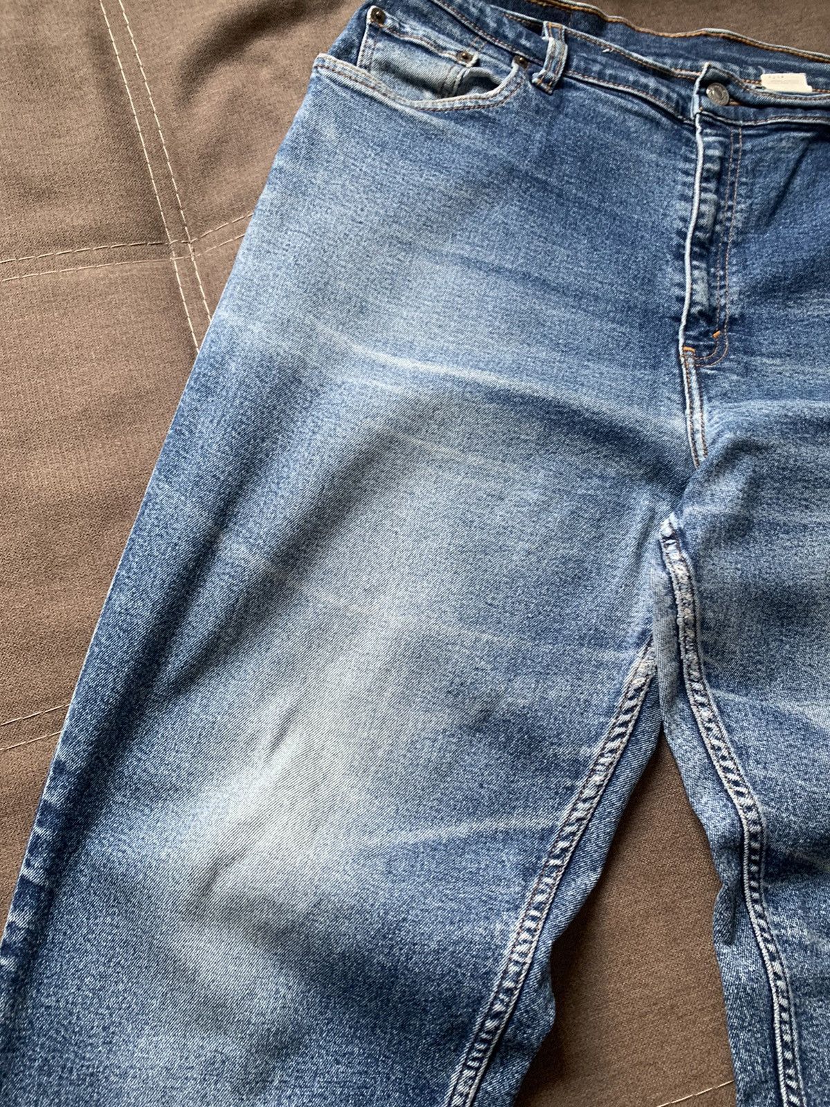 Levi's Vintage Levi’s 550 Distressed Relaxed Fit Denim Pants SZ L Size US 34 / EU 50 - 5 Thumbnail