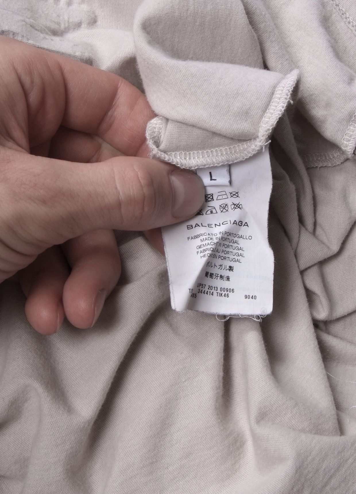 Balenciaga Balenciaga Tee Shirt Top Size US S / EU 44-46 / 1 - 6 Thumbnail