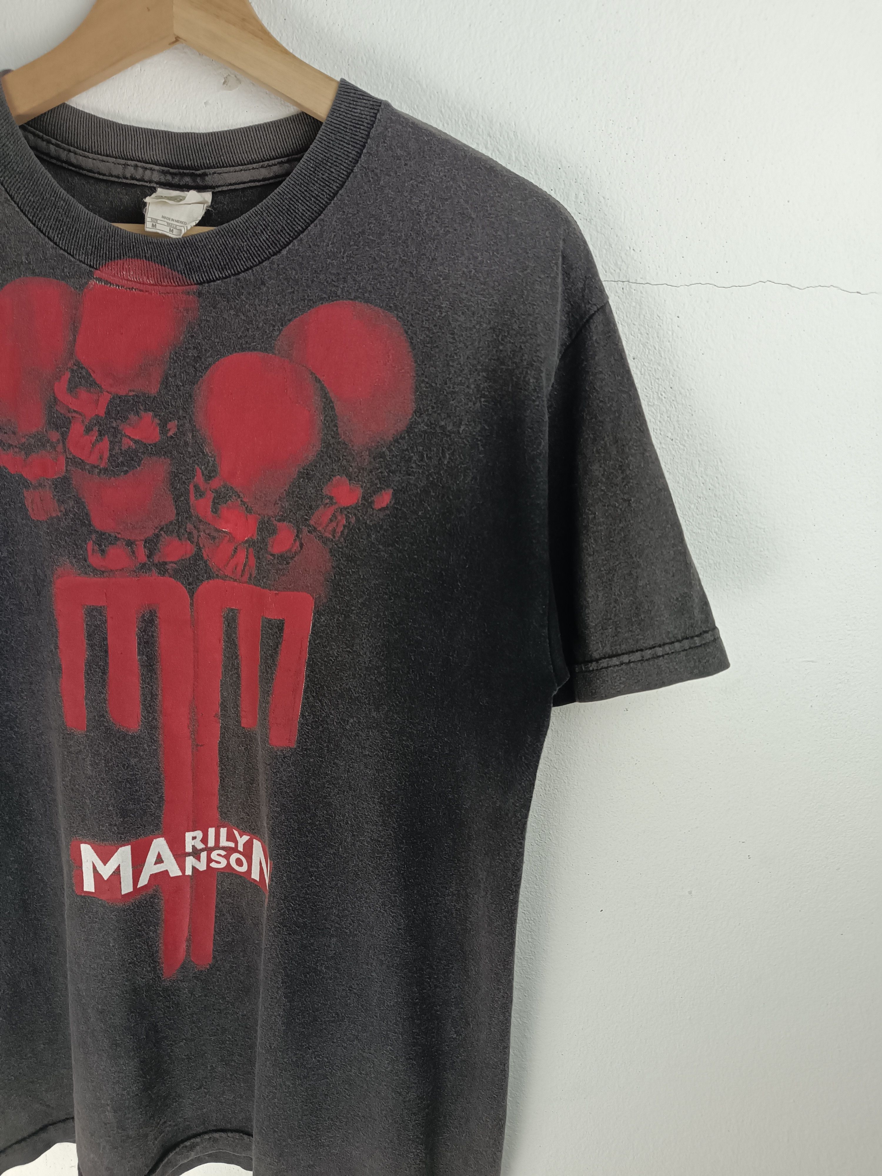 Band Tees THRASHED FADED VINTAGE MARILYN MANSON RARE bowie slipknot Size US M / EU 48-50 / 2 - 5 Thumbnail