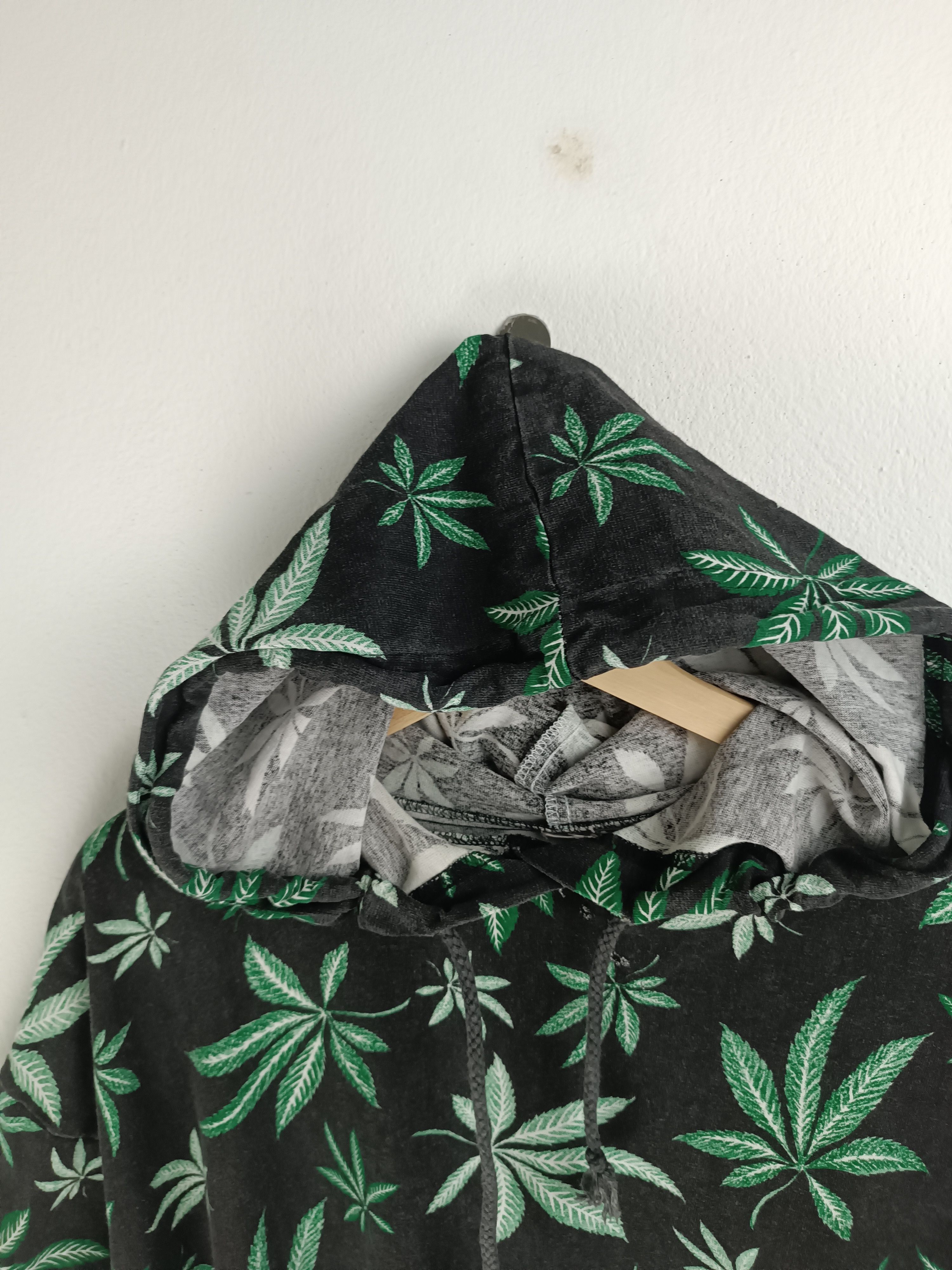 Other VINTAGE 90'S SAND LOVER'S BEACHES SUMMER DASHIKI HOODIE Size US L / EU 52-54 / 3 - 14 Thumbnail