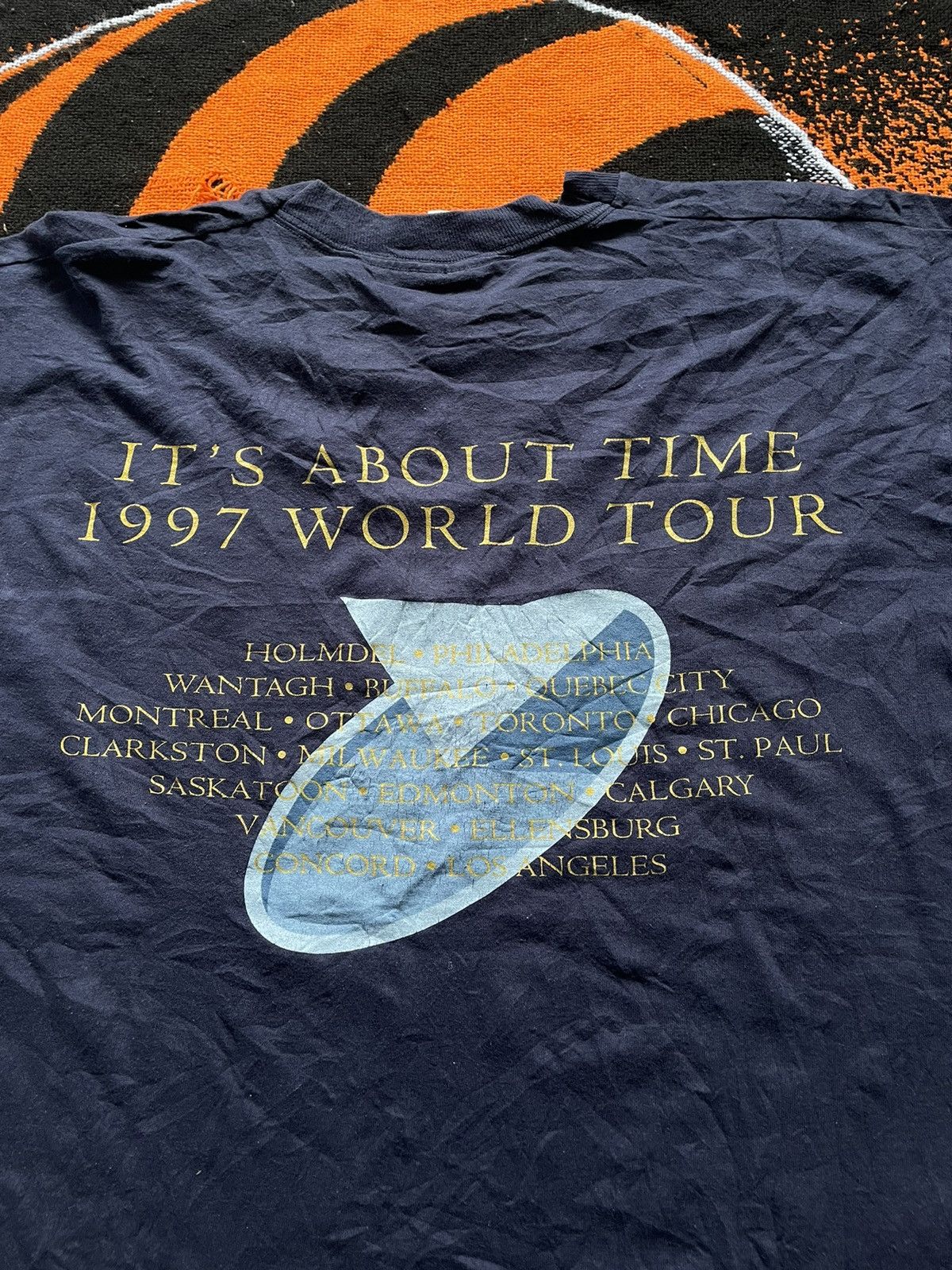 Band Tees × Fruit Of The Loom Vintage Supertramp World Tour 1997 T-shirt Size US XL / EU 56 / 4 - 4 Thumbnail