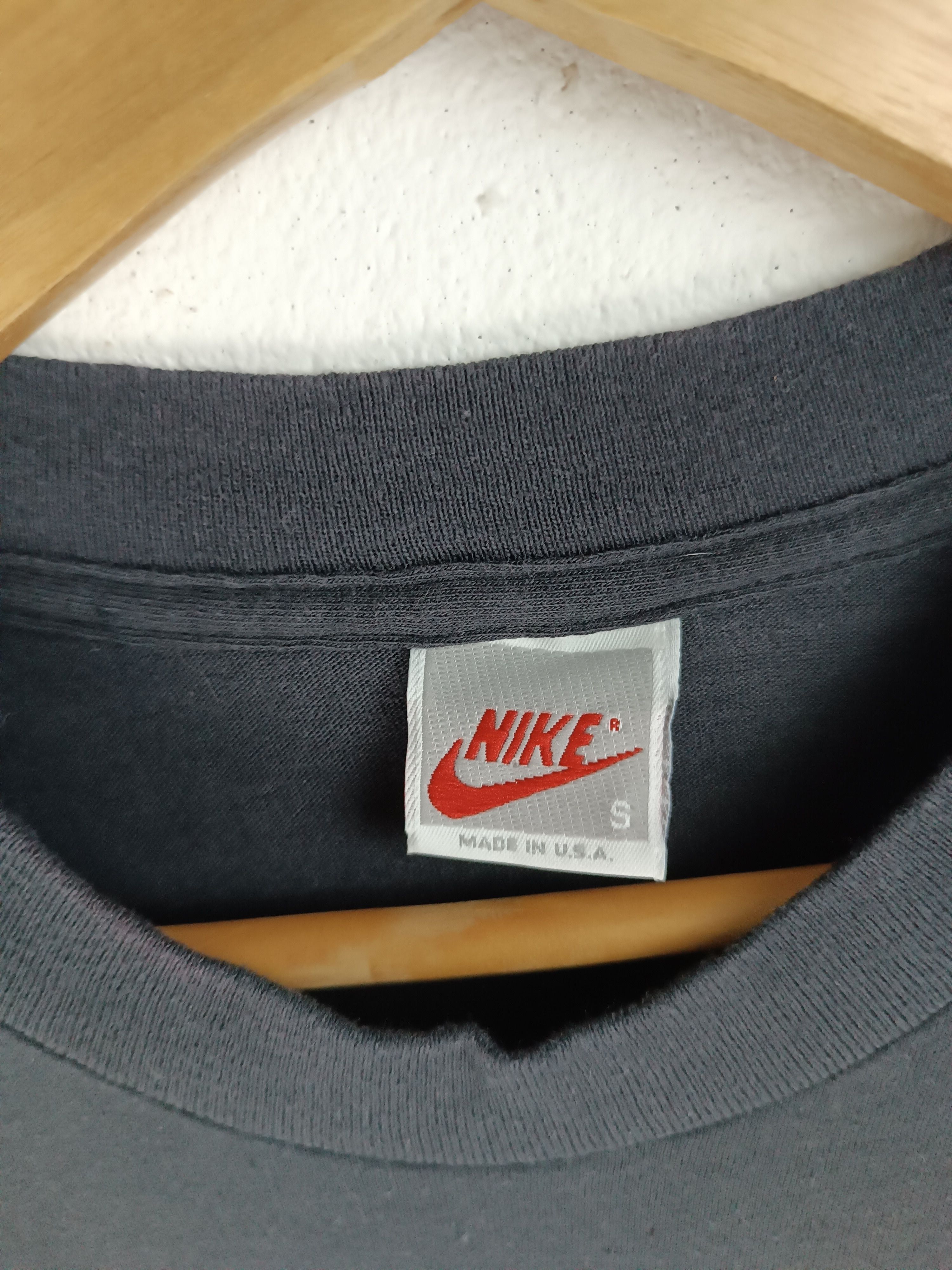 Nike VINTAGE 90'S NIKE "KICK SOME BUTT" FUNNY QUOTE ADULT TEE Size US S / EU 44-46 / 1 - 6 Thumbnail