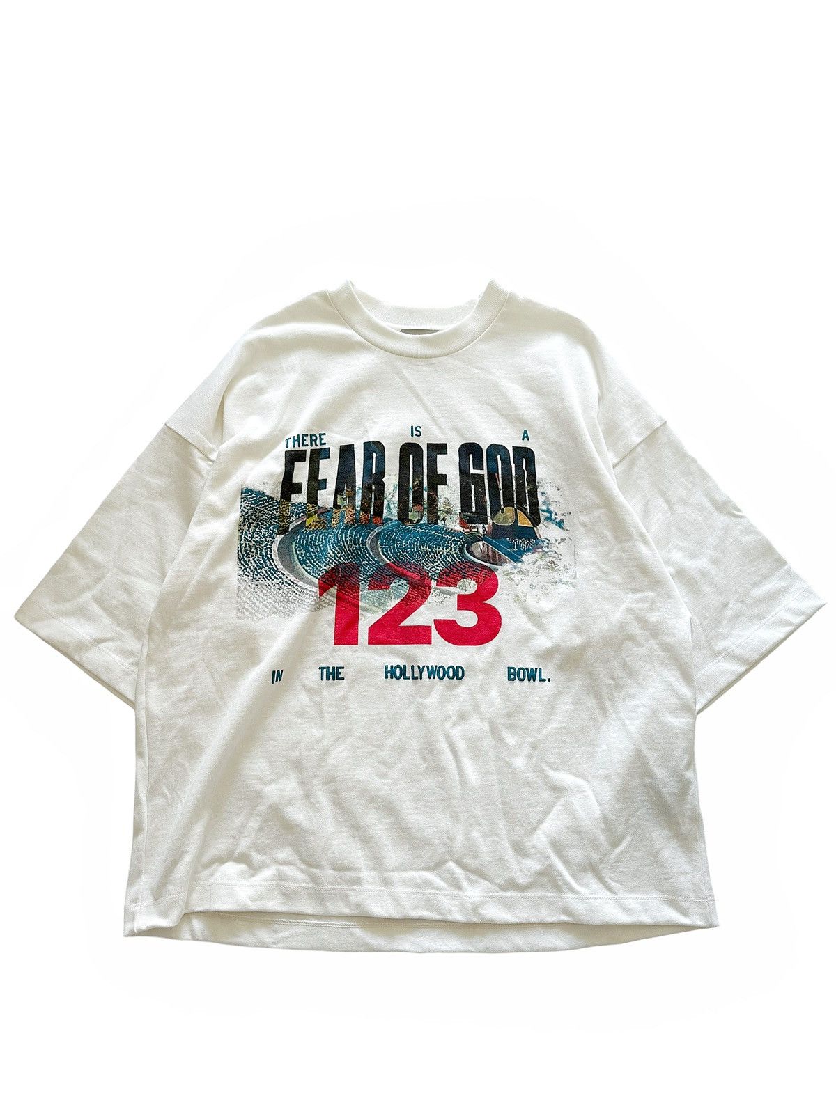 image of Fear Of God x Rrr 123 Unreleased Promo Version “Hollywood Bowl” Runway Invite Tee in White (Size XL