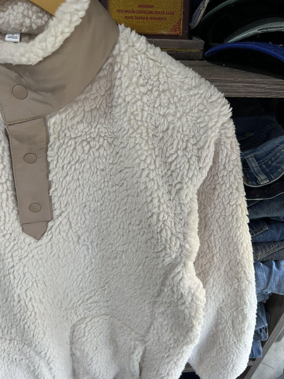 Uniqlo × White Mountaineering 🔥Rare White Mountaineering x Uniqlo Deep Pile Sherpa Size US M / EU 48-50 / 2 - 4 Thumbnail