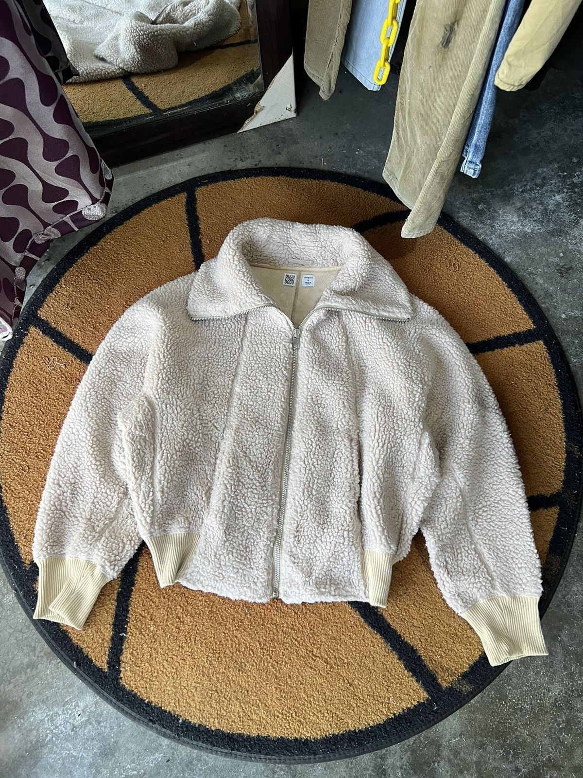 image of Uniqlo Uuuu Christope Lemaire Deep Pile Sherpa in Cream, Women's (Size Medium)