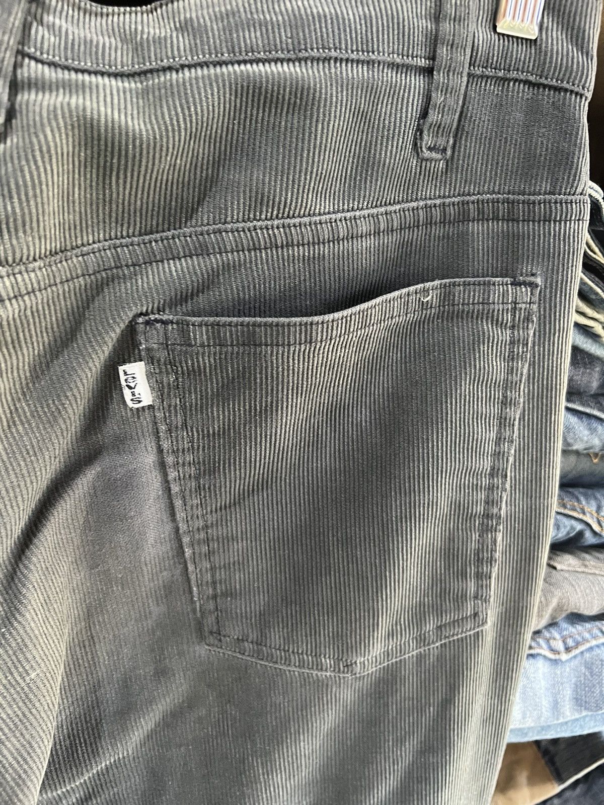 Levi's 🔥Vintage Levis Corduroy Distressed Denim Size US 32 / EU 48 - 11 Thumbnail