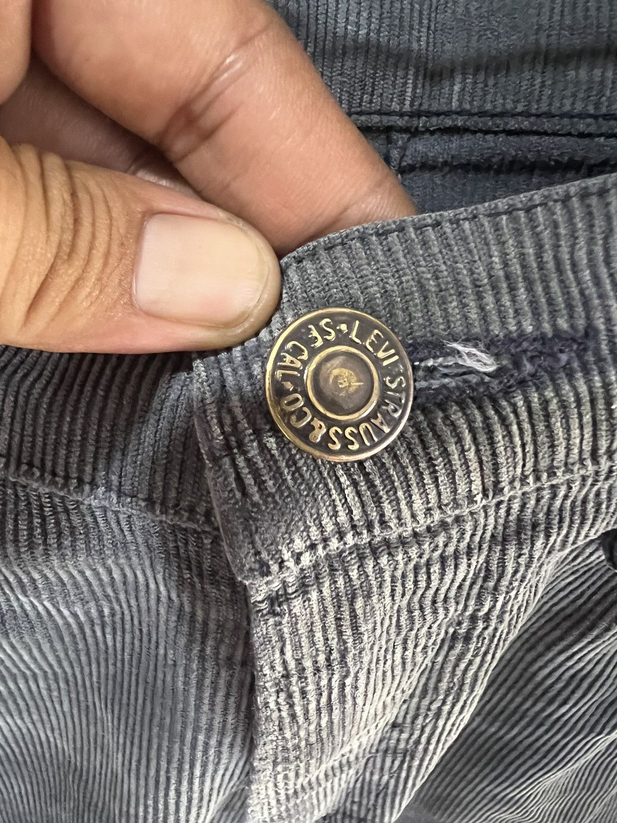 Levi's 🔥Vintage Levis Corduroy Distressed Denim Size US 32 / EU 48 - 12 Thumbnail