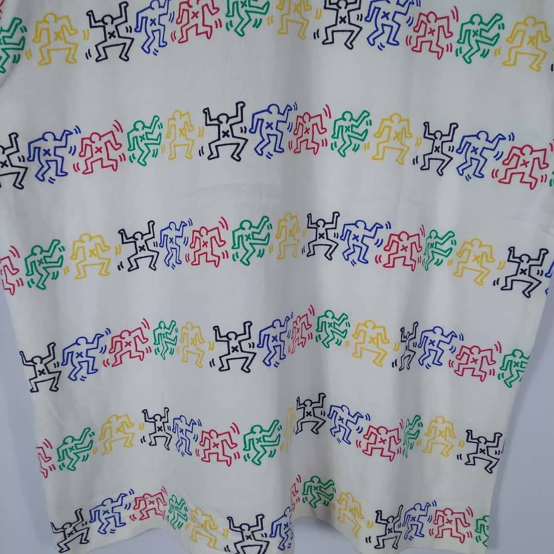 Japanese Brand × Keith Haring × Uniqlo Keith Haring Artwork Colourful Styles Design Tee Size US S / EU 44-46 / 1 - 6 Thumbnail