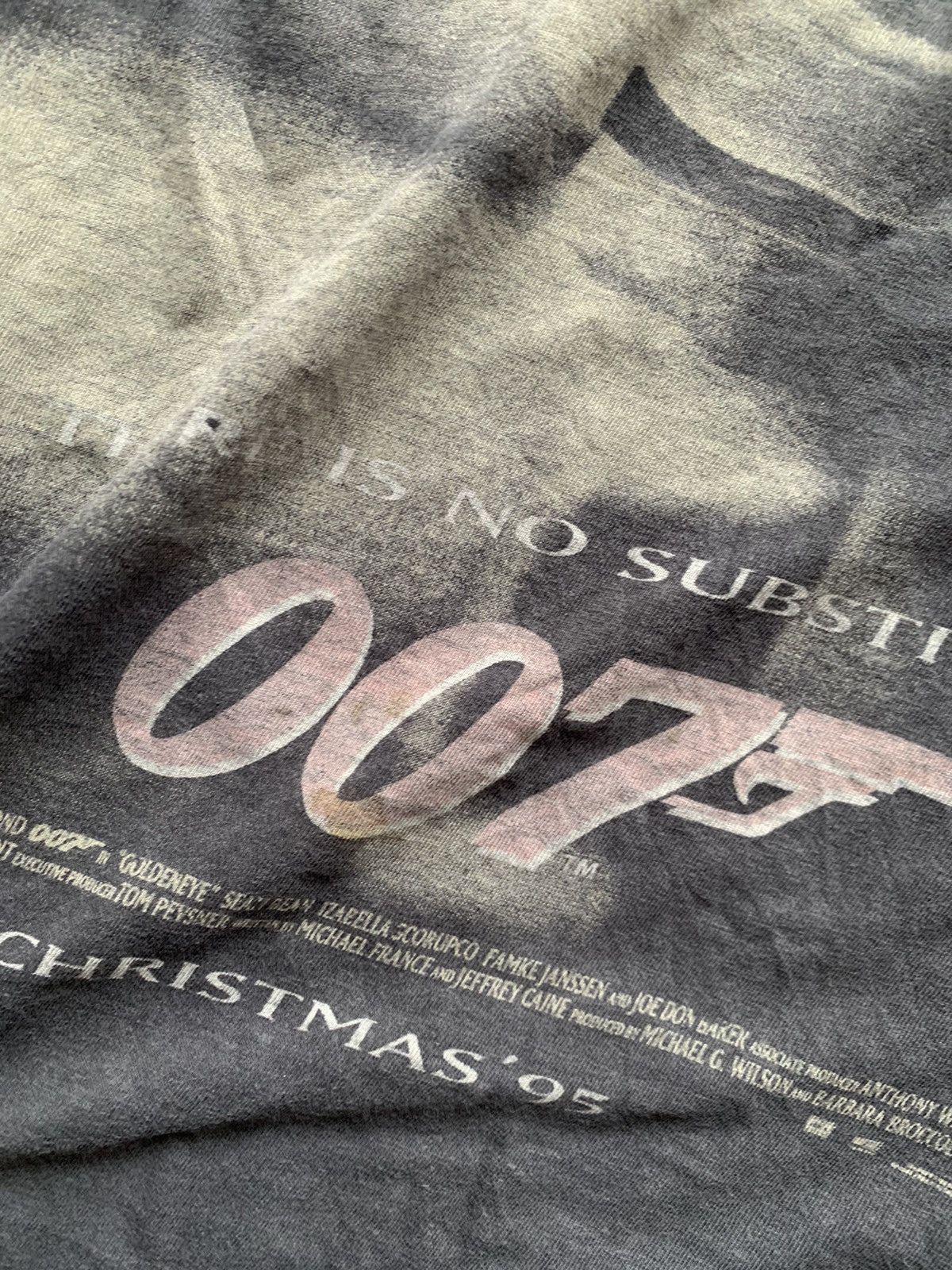 Other 1995 James Bond 007 gun barrel golden eye vintage rare tee Size US XXL / EU 58 / 5 - 11 Thumbnail