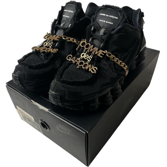 commes des garcons nike shox
