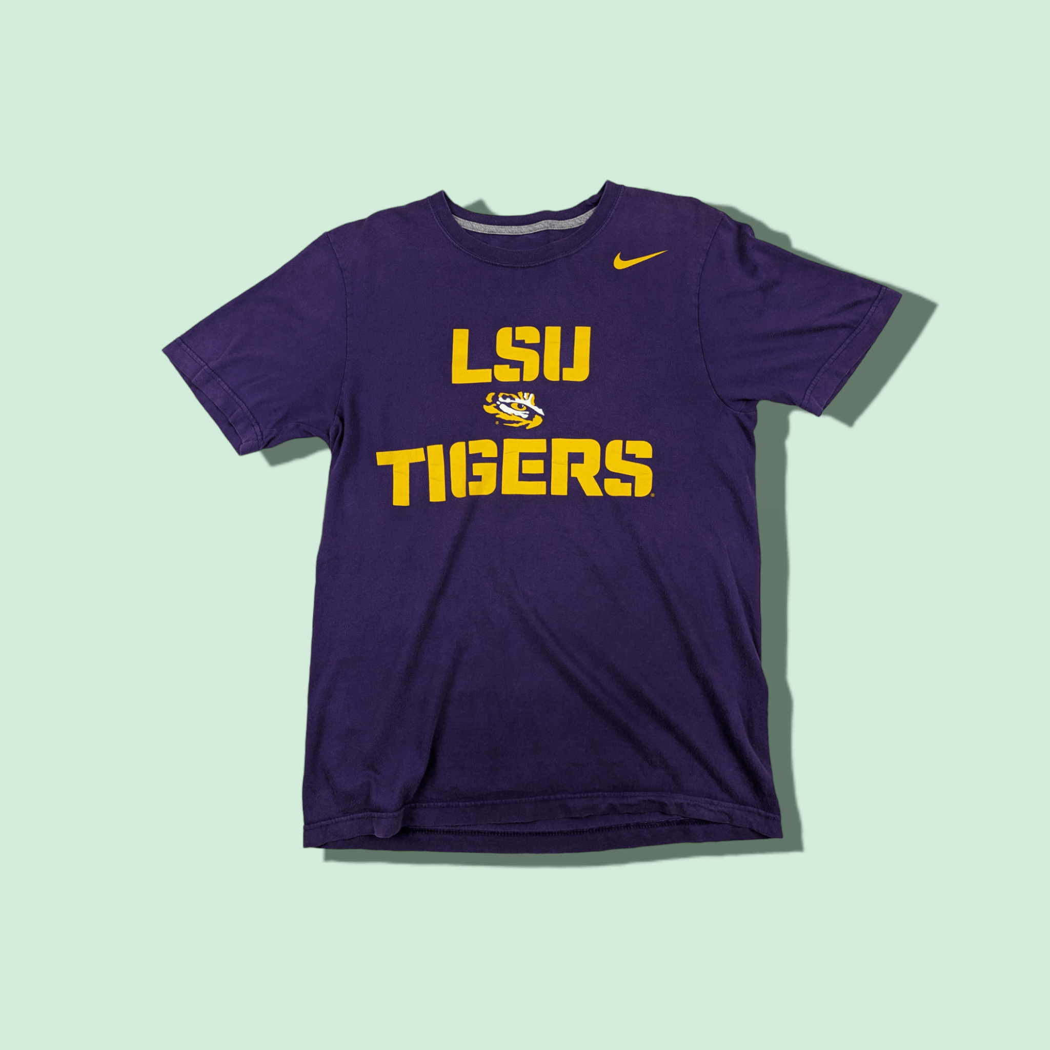 NFL 2000's NIKE LSU Tigers NFL American Football T-Shirt Size US S / EU 44-46 / 1 - 1 Thumbnail