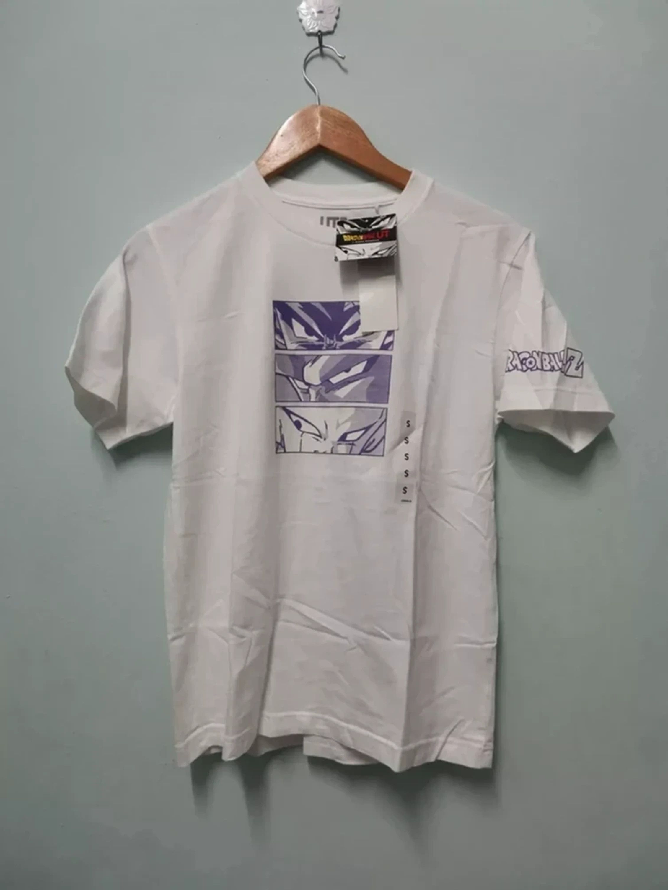 Anime Dragon Ball Z Japan Anime Tee Son Goku New With Tag Size US S / EU 44-46 / 1 - 2 Thumbnail