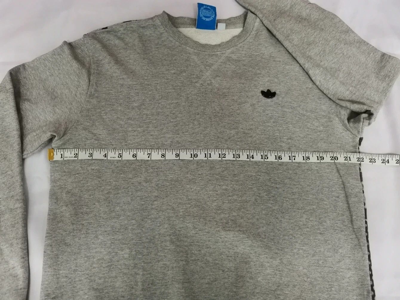 Adidas Vintage Adidas Big Logo Spell Out Sweatshirt Run DMC Hiphop Size US L / EU 52-54 / 3 - 5 Thumbnail