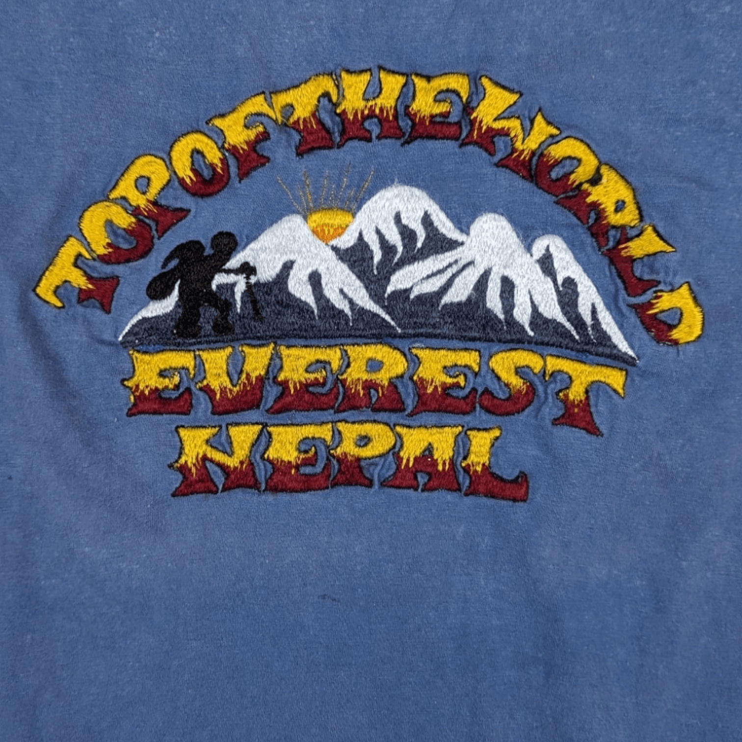 Vintage Vintage 90's MOUNT EVEREST Nepal Single Stitches T-Shirt Size US M / EU 48-50 / 2 - 5 Thumbnail